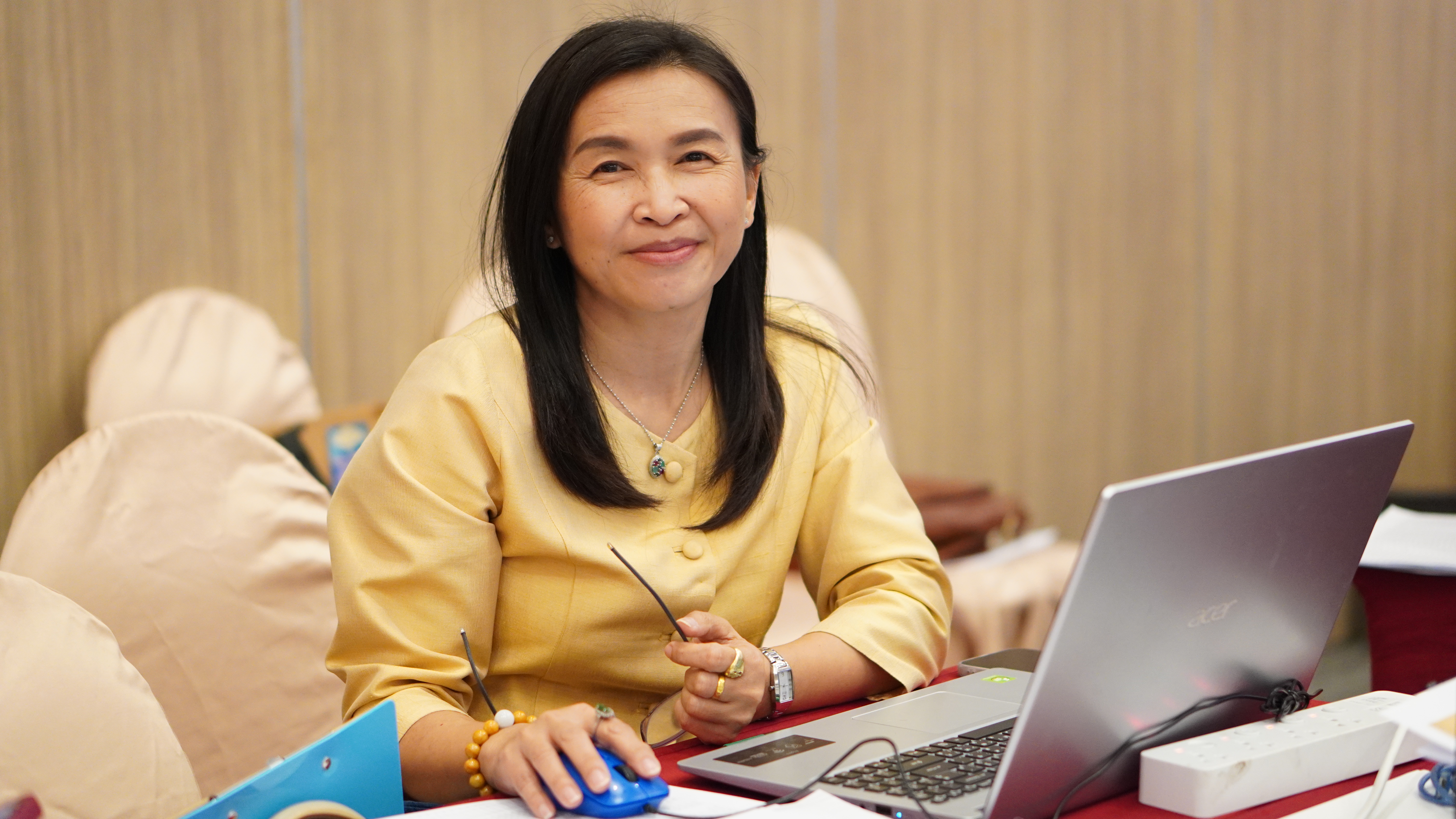 จังหวัดขอนแก่น : รองผู้ว่าราชการจังหวัดขอนแก่น (นายพันธ์เทพ เสาโกศล) เป็นประธานเปิดงาน การคัดสรรสุดยอดหนึ่งตำบล หนึ่งผลิตภัณฑ์ไทย จังหวัดขอนแก่น ประจำปี 2567 (OTOP Product Champion : OPC)