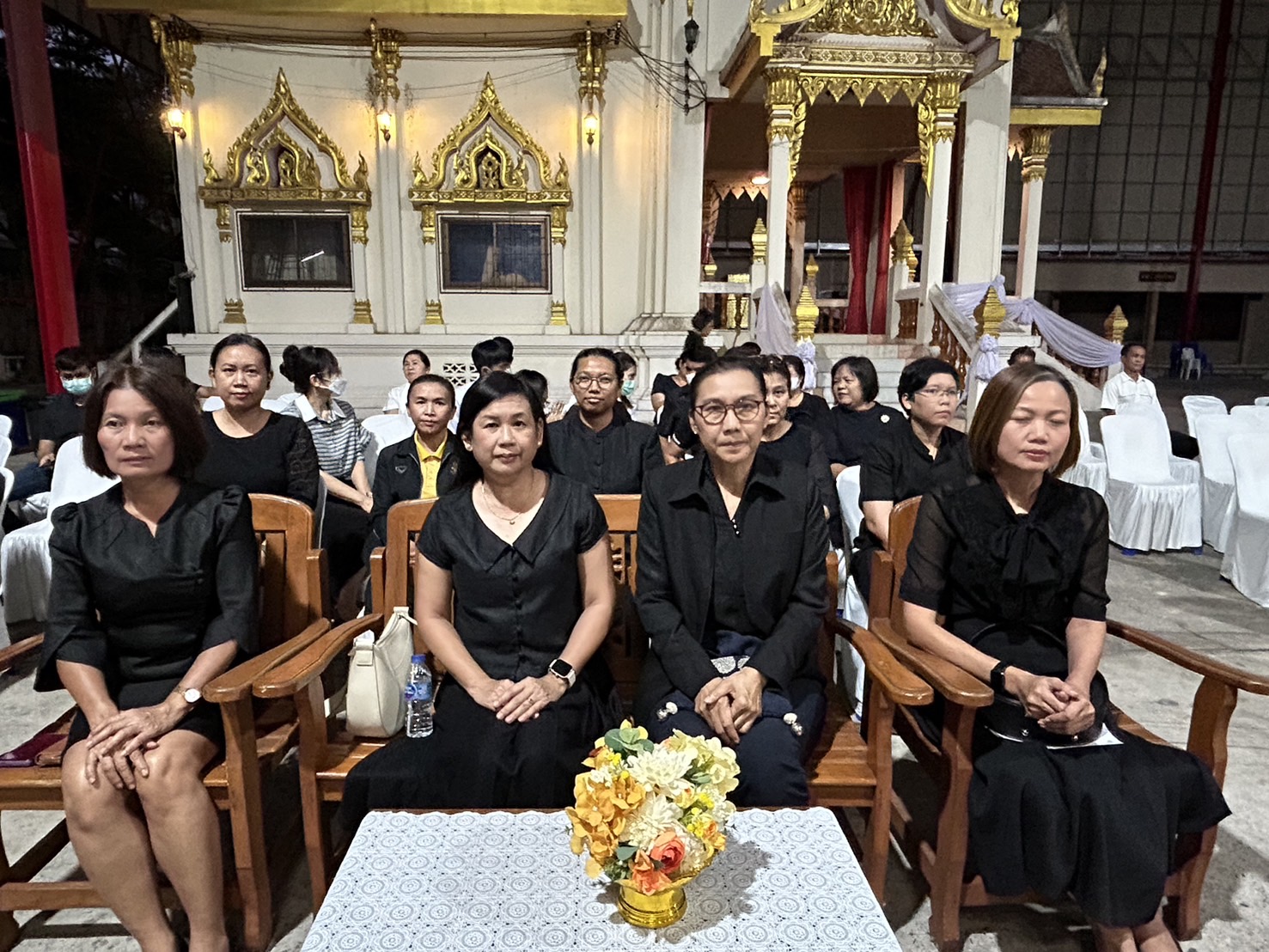 พช.ขอนแก่น : ร่วมฟังสวดอภิธรรมศพ นายเจียมศักดิ์ จันทร์โยธา สามี คุณเพลินพิศ โตคีรี ประธานเครือข่าย OTOP อำเภอหนองสองห้อง