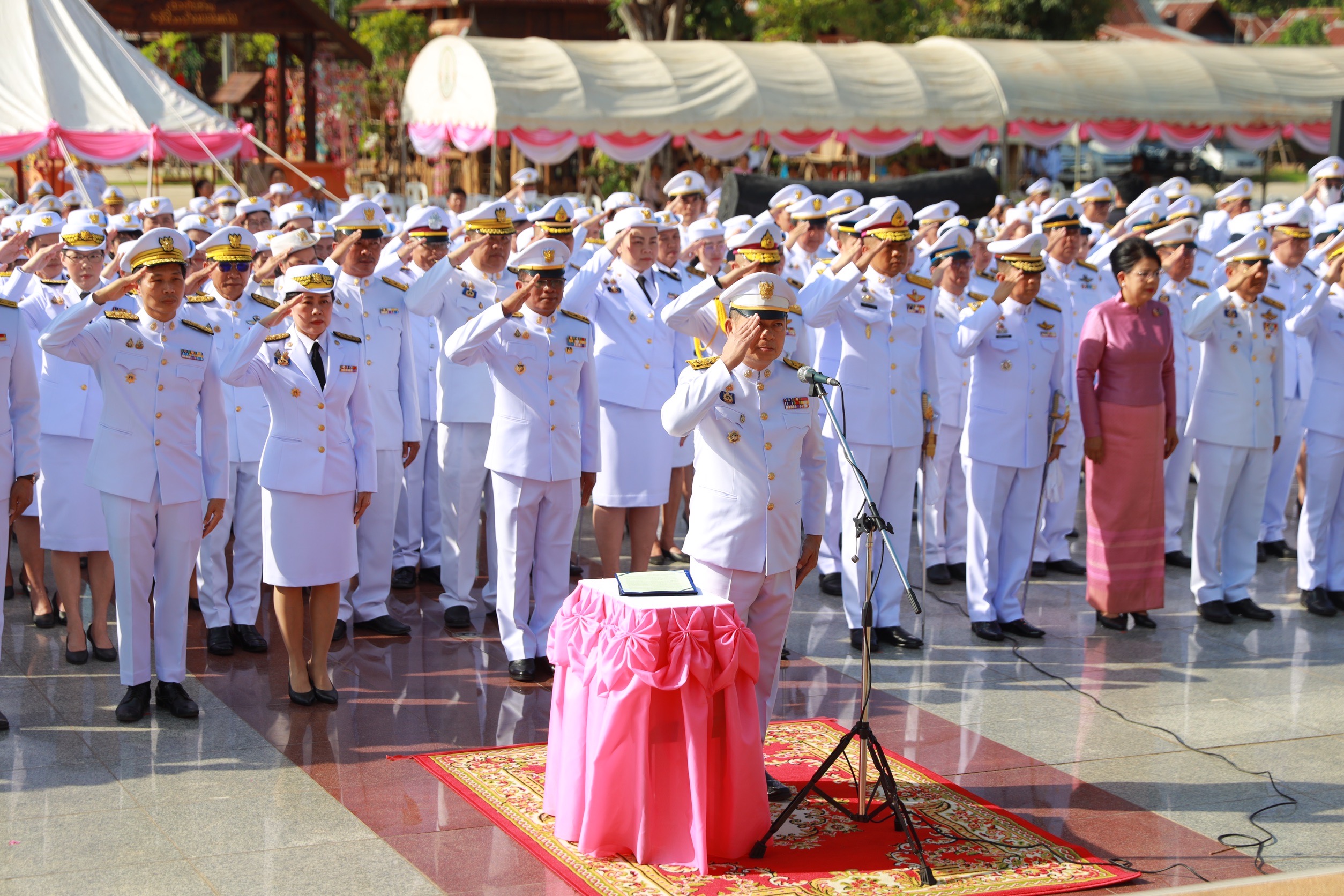 จังหวัดขอนแก่น : ประกอบพิธีวางพวงมาลาเนื่องในวันปิยมหาราช