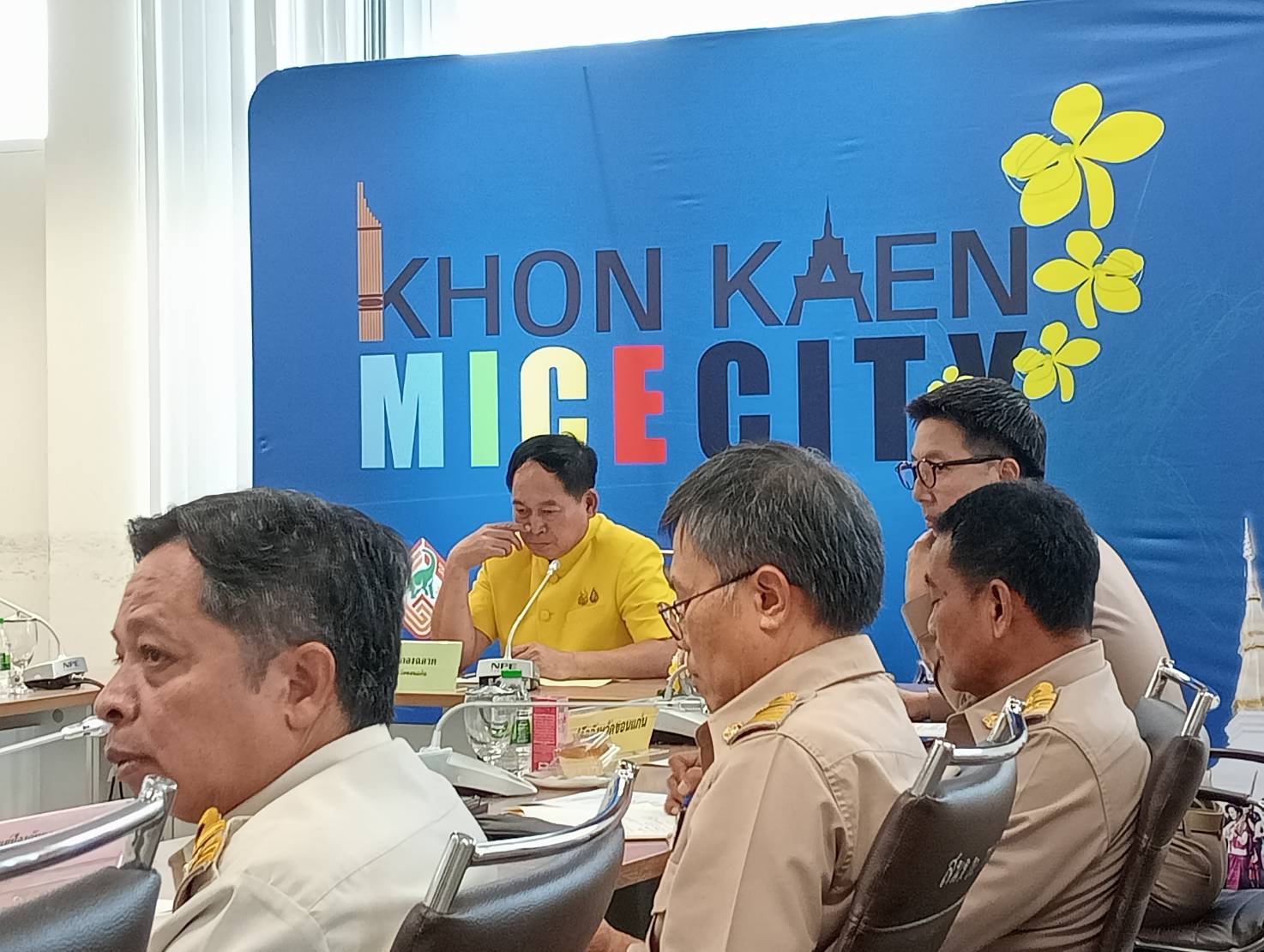 พช. ขอนแก่น : ร่วมประชุมมอบนโยบายของผู้บริหารกระทรวงมหาดไทย ประจำปี พ.ศ. 2568 ผ่านระบบวีดิทัศน์ทางไกล (VCS)