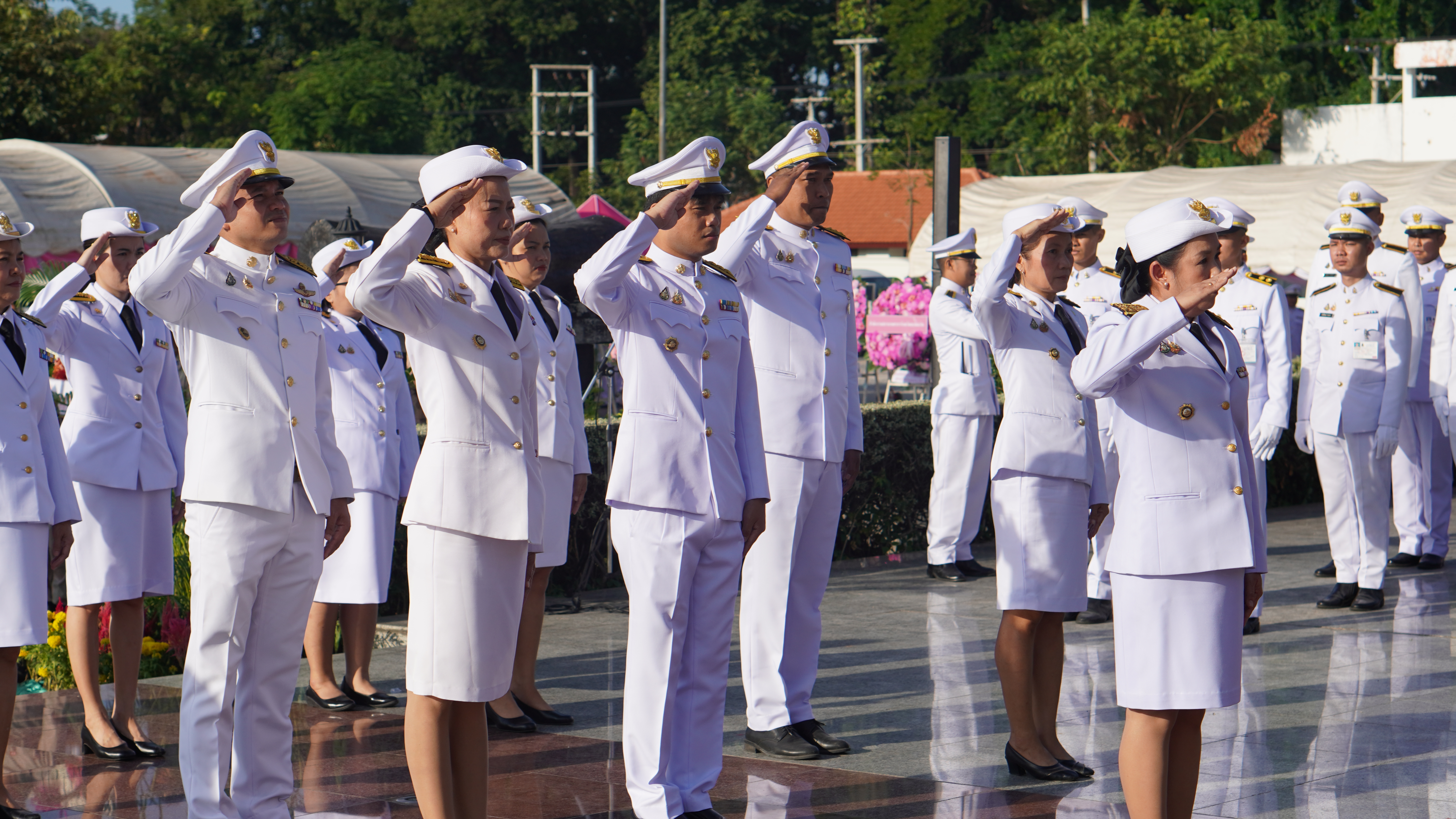 จังหวัดขอนแก่น : ประกอบพิธีวางพวงมาลาเนื่องในวันปิยมหาราช