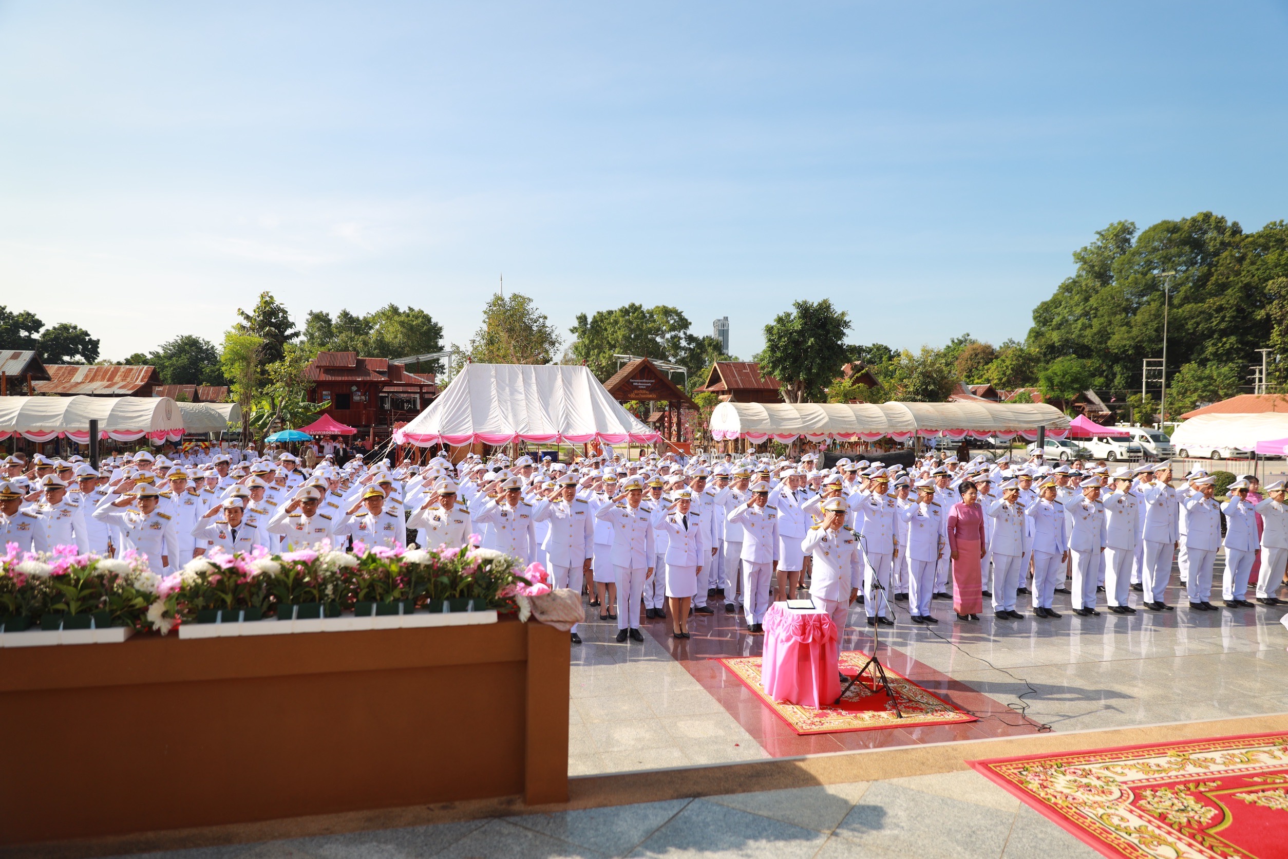 จังหวัดขอนแก่น : ประกอบพิธีวางพวงมาลาเนื่องในวันปิยมหาราช