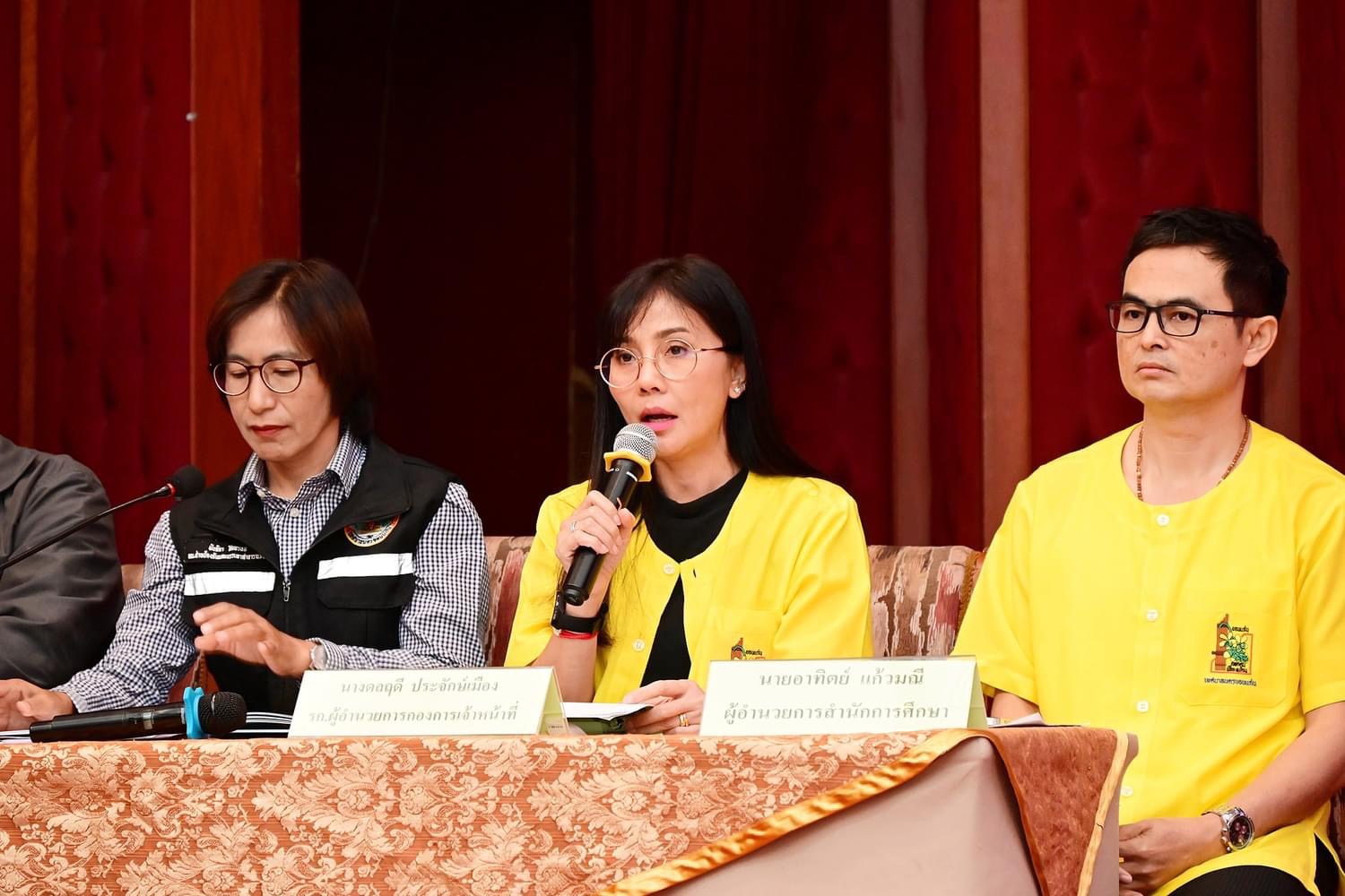 พช.ขอนแก่น ร่วมประชุมประชาคมระดับนคร เทศบาลนครขอนแก่น ครั้งที่ 2/2567