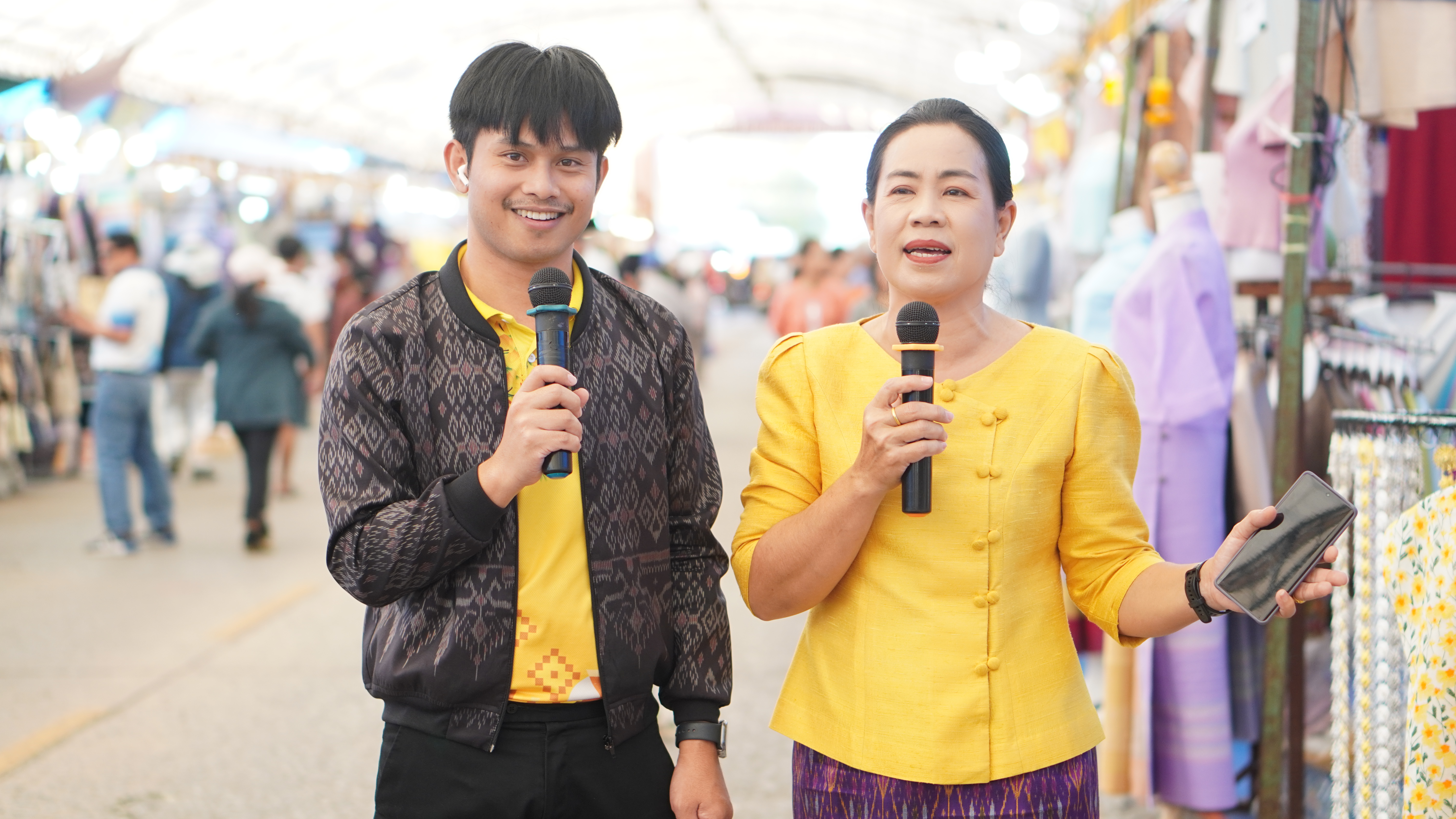 พช.ขอนแก่น :วันแรก!! ขอเชิญร่ววมงานจัดแสดงและจำหน่ายผลิตภัณฑ์ชุมชน OTOP ในการจัดงานเทศกาลไหมนานาชาติ ประเพณีผูกเสี่ยว งานกาชาดจังหวัดขอนแก่น และงานขอนแก่นซอฟต์พาวเวอร์ ประจำปี 2567 ภายใต้ แนวคิด  “OTOP สร้างคุณค่า สีสัน ภูมิปัญญาไทย”