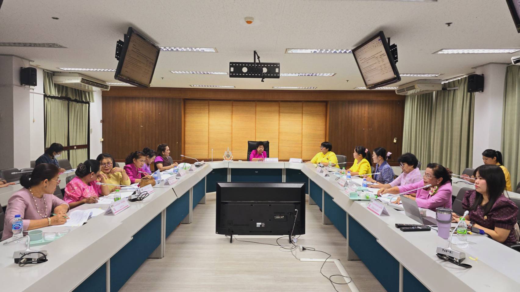 พช.ขอนแก่น : ประชุมคณะทำงานขับเคลื่อนกองทุนพัฒนาบทบาทสตรีจังหวัดขอนแก่น ครั้งที่ 1/2568