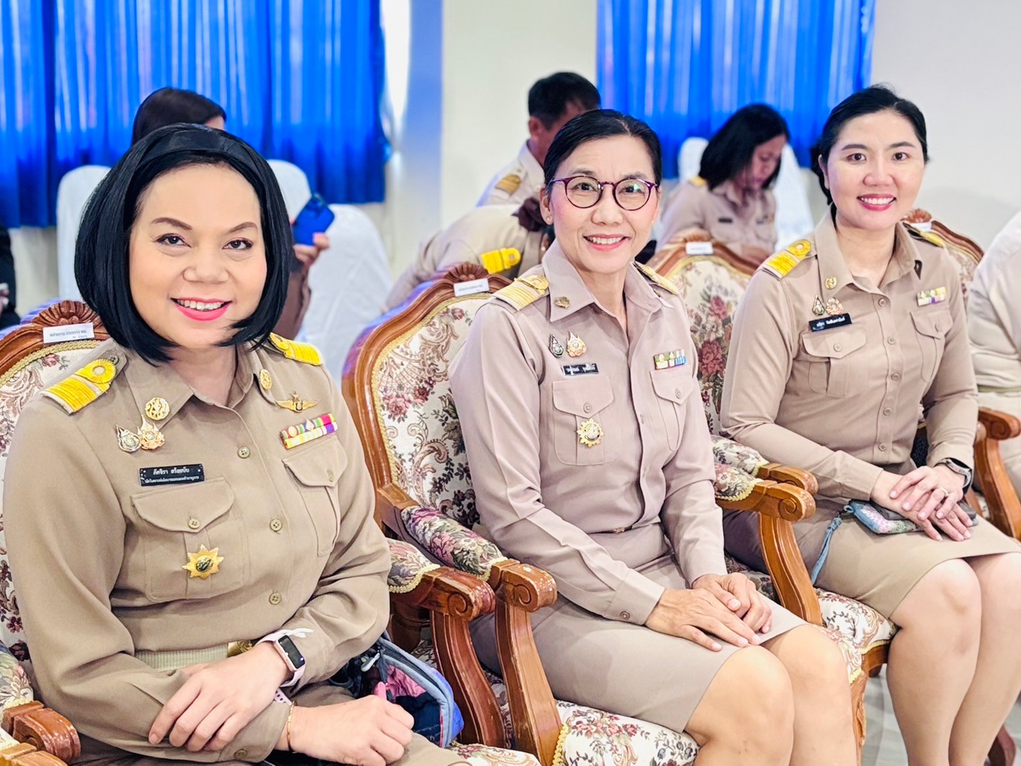 พช.ขอนแก่น : ร่วมพิธีมอบถุงยังชีพพระราชทานเพื่อการศึกษาสงเคราะห์ มูลนิธิราชประชานุเคราะห์ในพระบรมราชูปถัมภ์