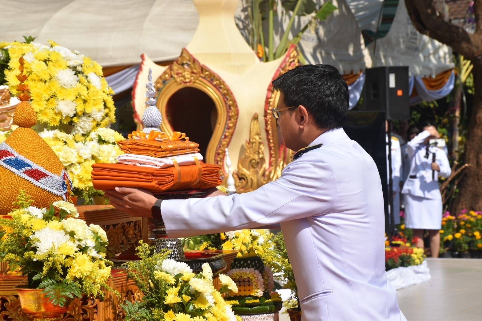 พช.ขอนแก่น : ร่วมพิธีพระราชทานผ้าพระกฐิน ประจำปี พ.ศ. 2567 ให้กรมการพัฒนาชุมชนทอดถวาย ณ วัดศรีสุทธาวาส พระอารามหลวง (วัดเลยหลง) ตำบลกุดป่อง อำเภอเมืองเลย จังหวัดเลย