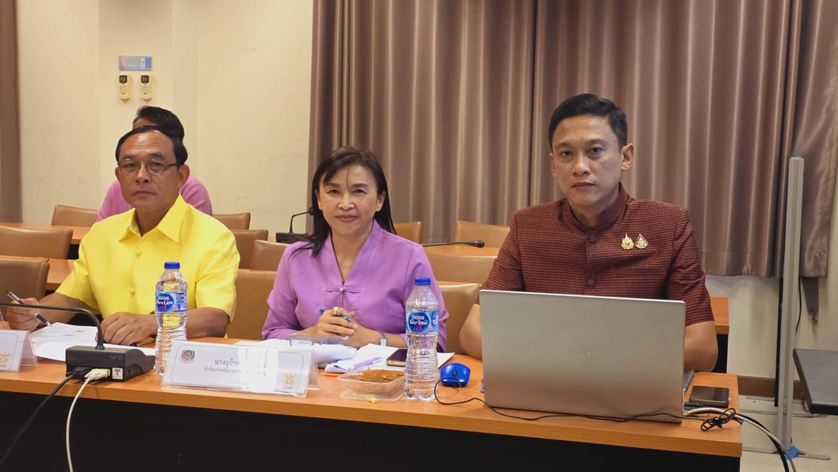 พช.ขอนแก่น : ประชุมคณะอนุกรรมการด้านจัดแสดงสินค้าหนึ่งตำบล หนึ่งผลิตภัณฑ์ (OTOP) ครั้งที่ 1/2567