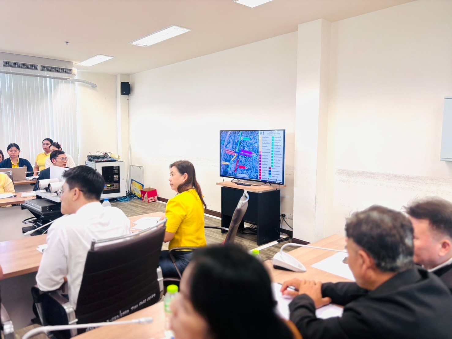 พช.ขอนแก่น : ร่วมประชุมเตรียมความพร้อมขบวนแห่ และพิธีเปิดงานเทศกาลไหมนานาชาติ ประเพณีผูกเสี่ยว งานกาชาดจังหวัดขอนแก่น และงานขอนแก่นซอฟต์พาวเวอร์ ประจำปี 2567