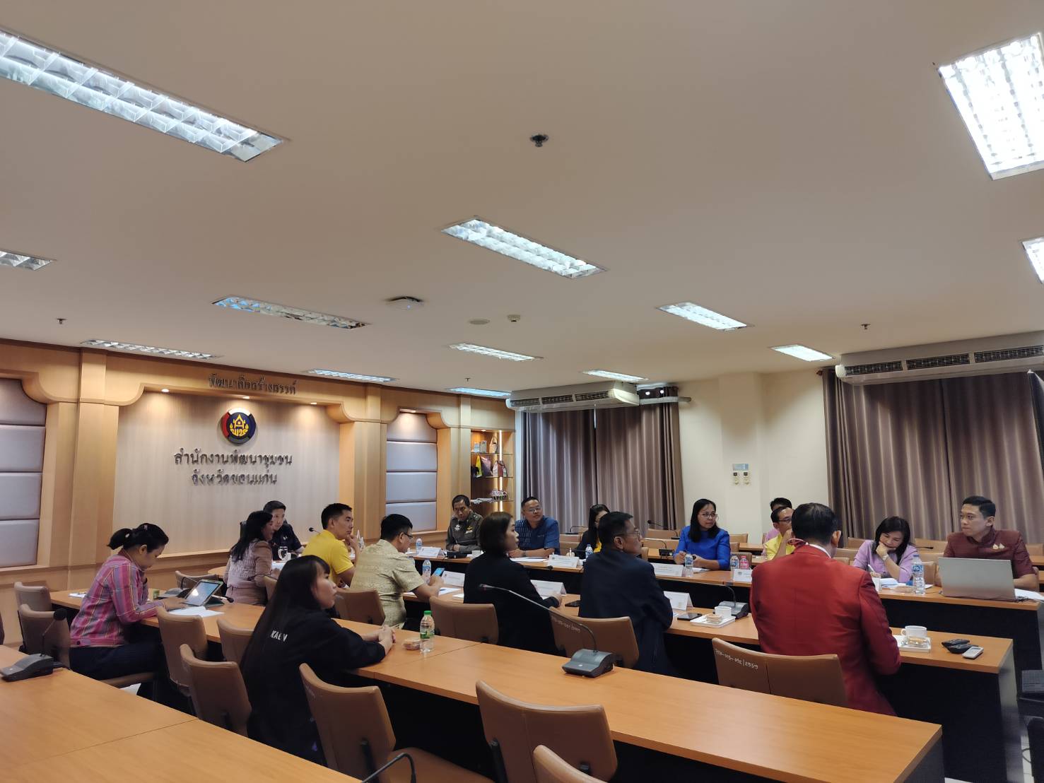 พช.ขอนแก่น : ประชุมคณะอนุกรรมการด้านจัดแสดงสินค้าหนึ่งตำบล หนึ่งผลิตภัณฑ์ (OTOP) ครั้งที่ 1/2567