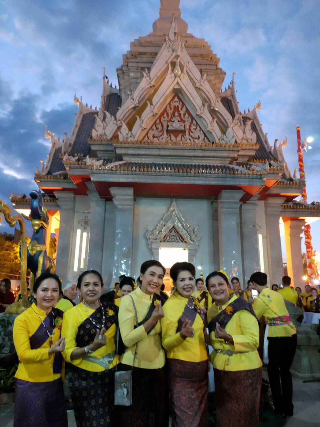 พช.ขอนแก่น : ร่วมพิธีรำบวงสรวง 10 สิ่งศักดิ์สิทธิ์คู่เมืองขอนแก่น ประจำปี 2567