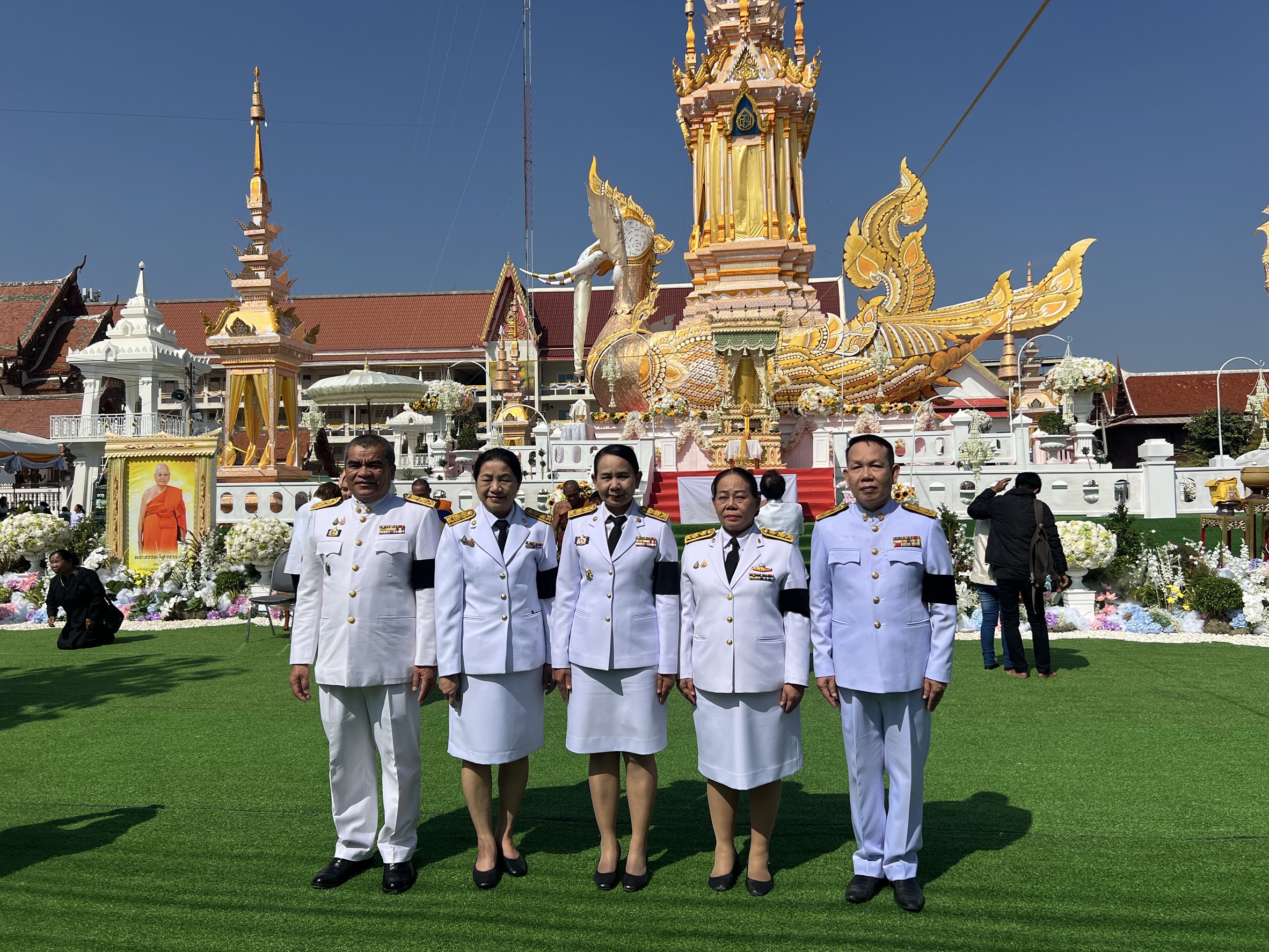 พช.ขอนแก่น : ร่วมพิธีพระราชทานเพลิงศพ พระธรรมวิสุทธาจารย์ (คูณ ขนฺติกมหาเถร)