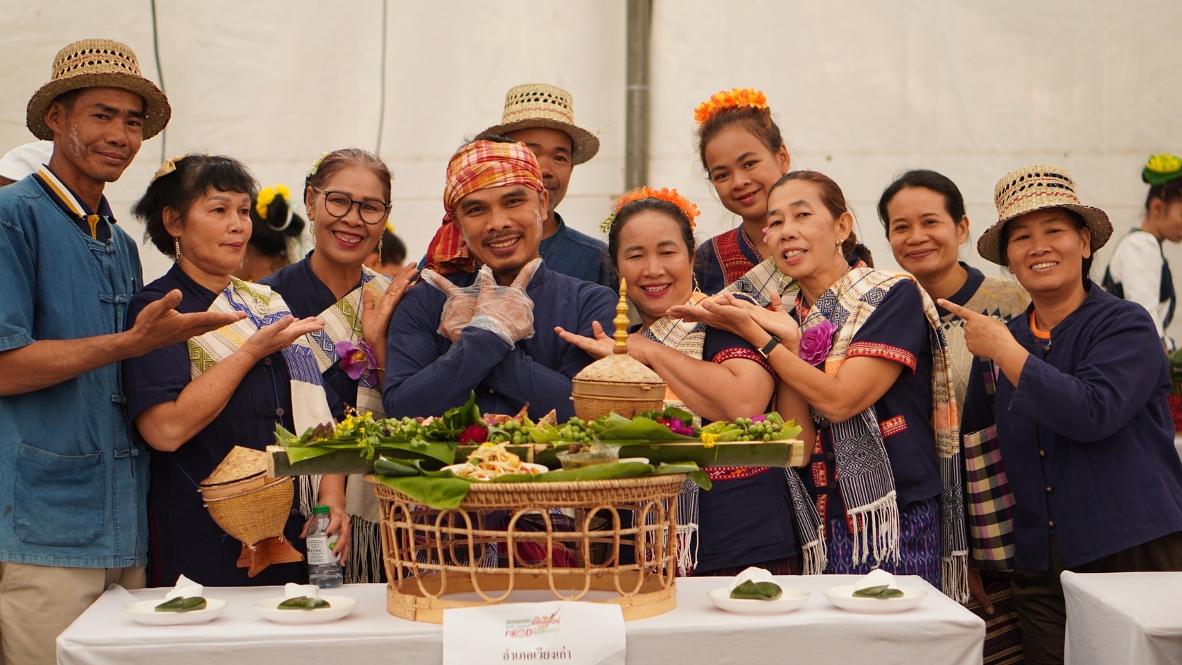 ✨พช.ขอนแก่น : ปลุกกระแสความแซ่บ! “แข่งขันประกวด ส้มตำ ไก่ย่าง รสแซ่บ สำรับอาหารพื้นถิ่น” อีกหนึ่งไฮไลต์เด็ดในงาน “ขอนแก่น แซ่บเวอร์ Soft Power Food Thailand” มหกรรมเทศกาลอาหารสุดยิ่งใหญ่ที่รวมเอาเอกลักษณ์ของอาหารพื้นถิ่นมาไว้ในงานเดียว