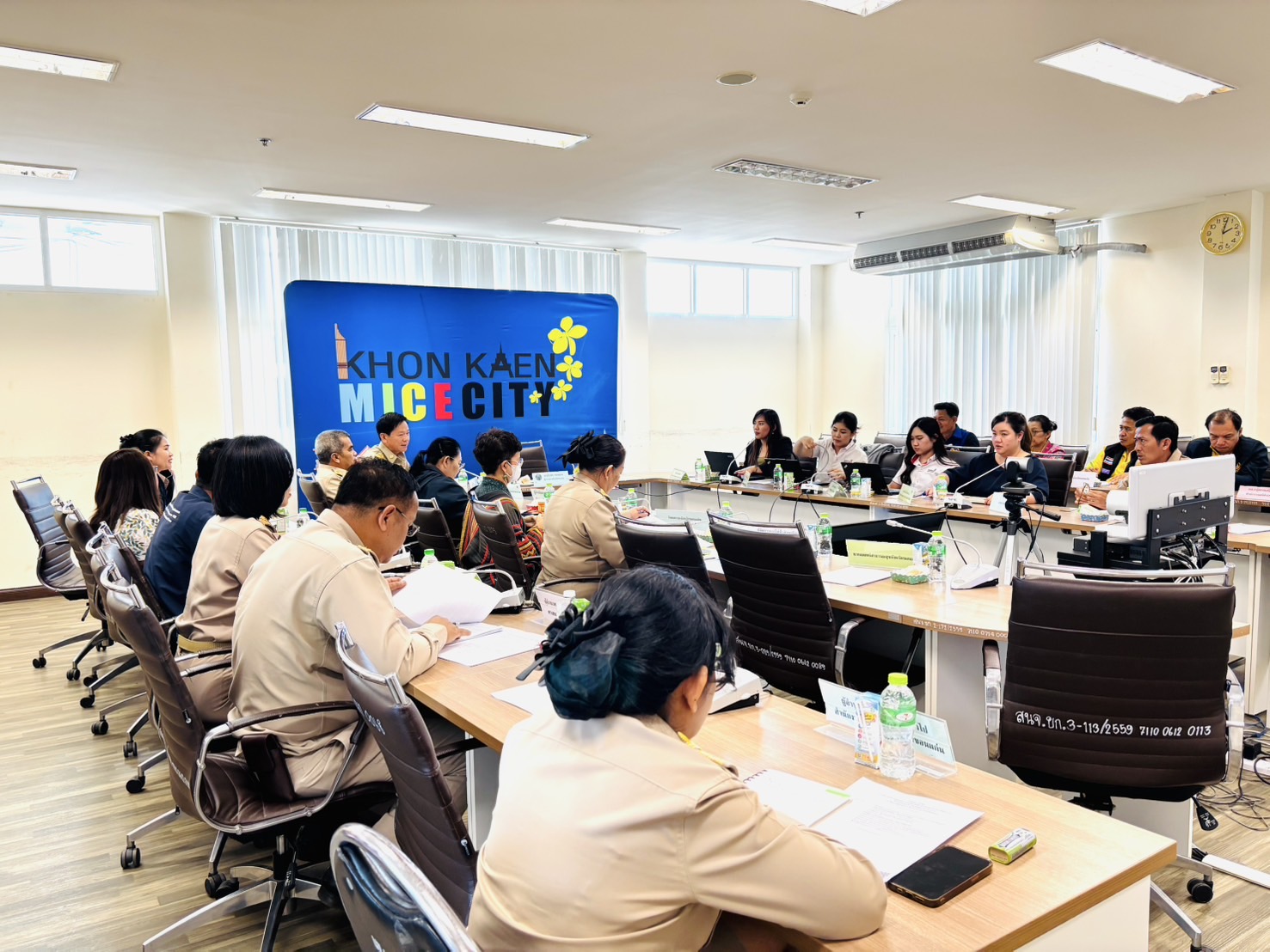 พช.ขอนแก่น :  ร่วมประชุมคณะกรรมการและดณะทำงานการจัดงานเทศกาลส่งเสริมการท่องเที่ยวเชิงสร้างสรรค์และอาหารจังหวัดขอนแก่น 