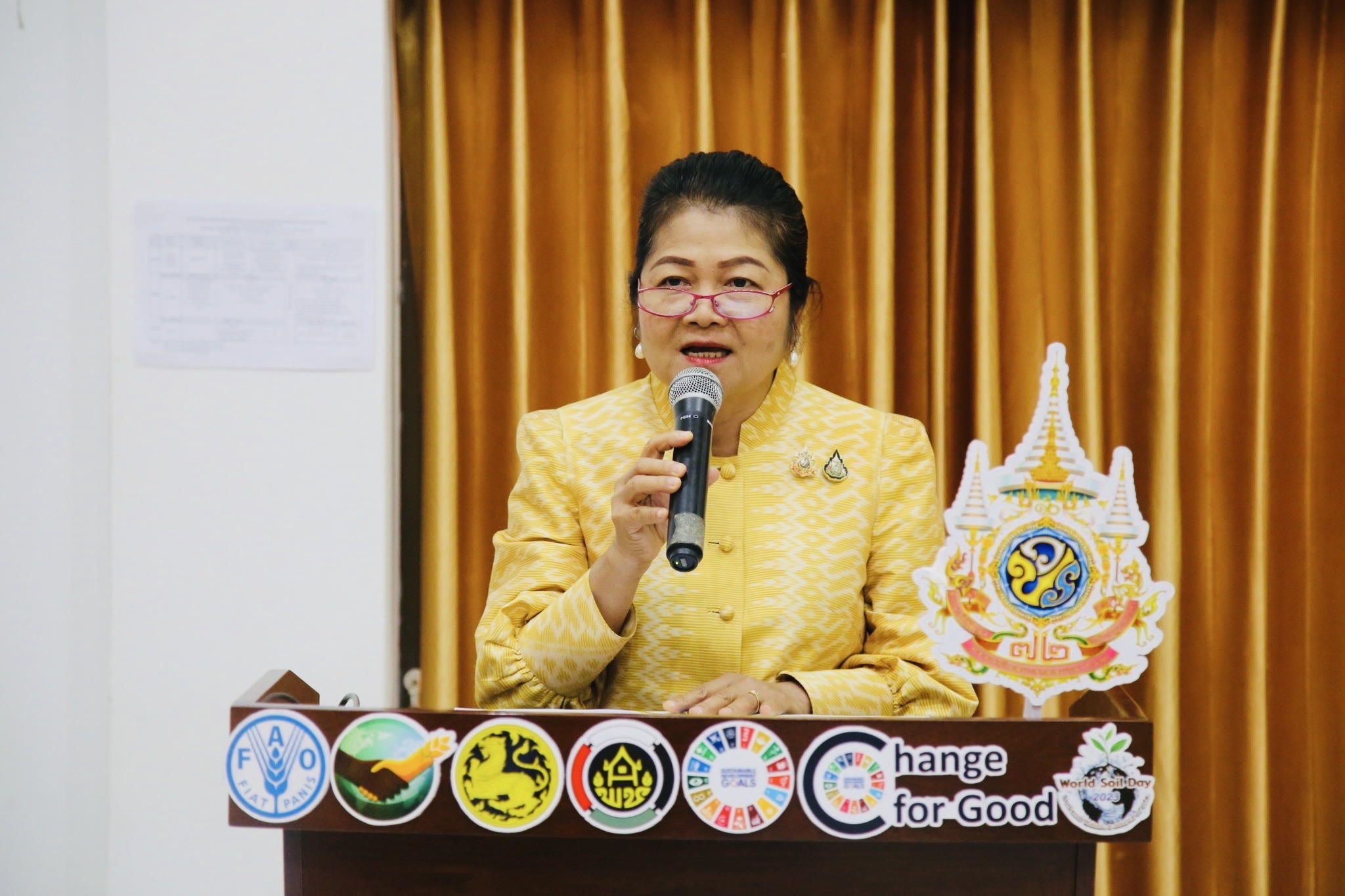 พช.ขอนแก่น : ร่วมประชุมเชิงปฏิบัติการพัฒนาศักยภาพการขจัดความยากจนแบบบูรณาการ ภาคตะวันออกเฉียงเหนือ