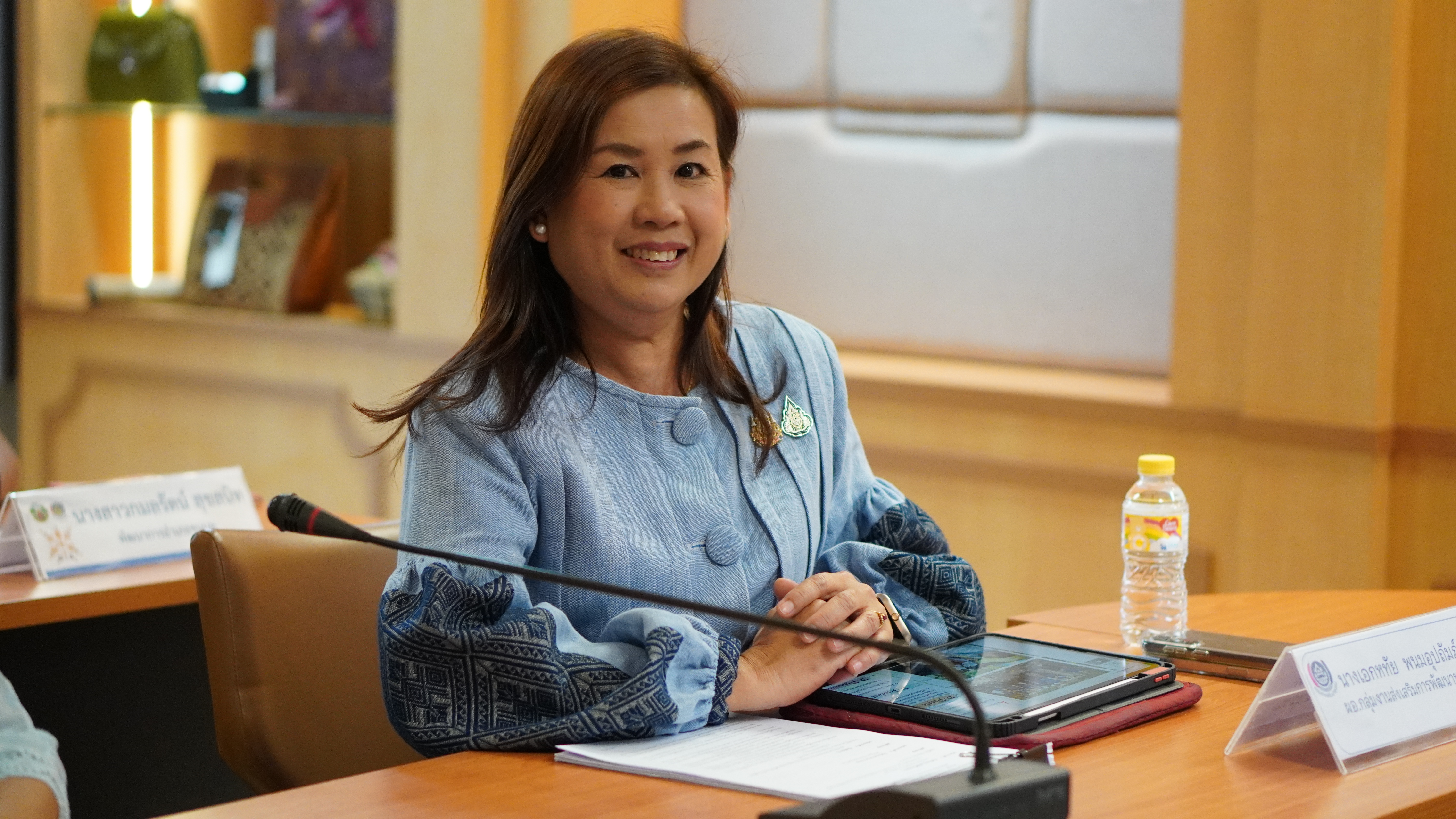 พช.ขอนแก่น : ร่วมประชุมชี้แจงแนวทางการประเมินศักยภาพศูนย์เรียนรู้การพัฒนาคุณภาพชีวิตตามหลักทฤษฎีใหม่ ประยุกต์สู่ “โคก หนอง นา” ผ่านระบบวีดิทัศน์ทางไกล (Video Conference)