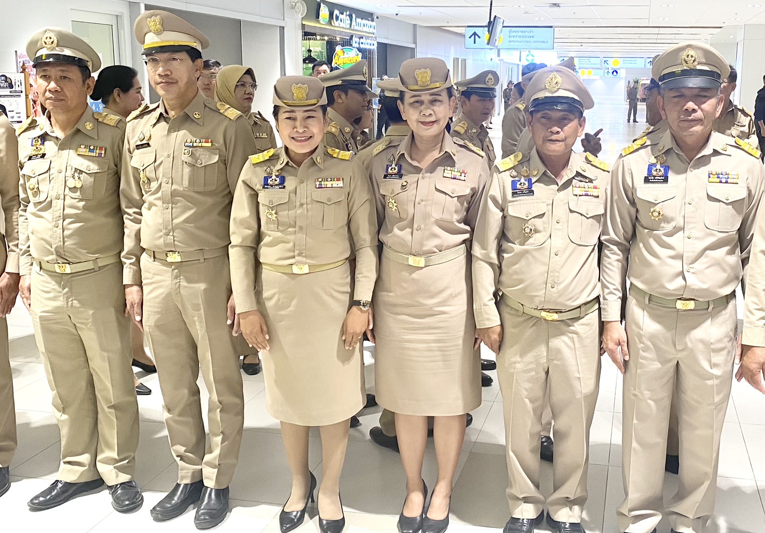 จังหวัดขอนแก่น : ต้อนรับ นายกรัฐมนตรี (นางสาวแพทองธาร ชินวัตร) และคณะรัฐมนตรี ลงพื้นที่ตรวจราชการที่จังหวัดมหาสารคาม