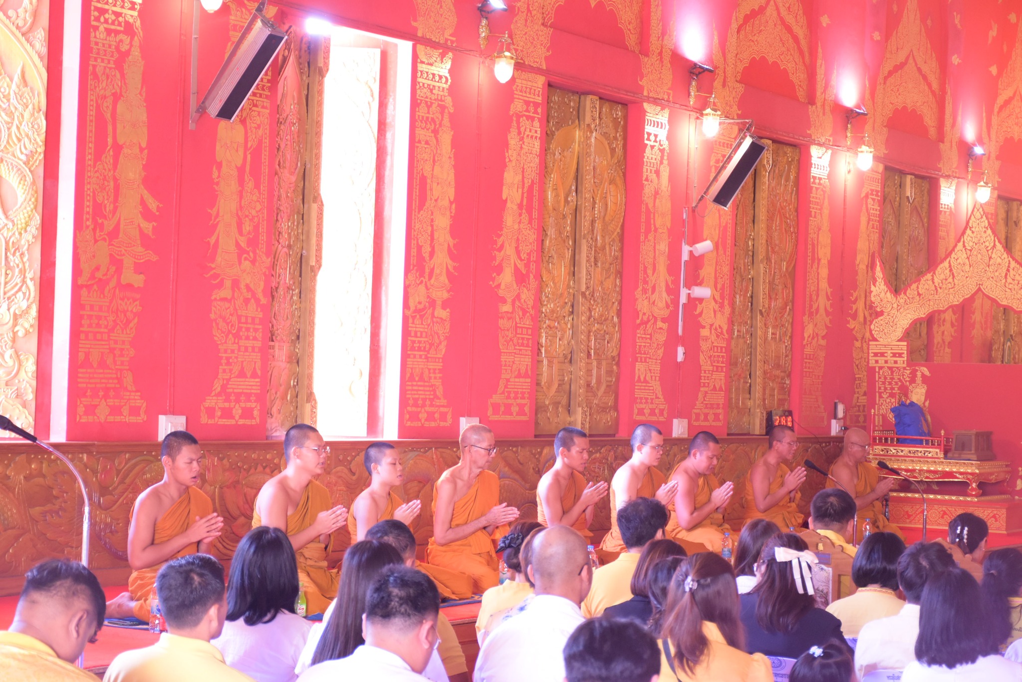 จังหวัดขอนแก่น : ถวายพระราชกุศลแด่ พระบาทสมเด็จพระบรมชนกาธิเบศร มหาภูมิพลอดุลยเดชมหาราช บรมนาถบพิตร เนื่องในโอกาสวันคล้ายวันพระบรมราชสมภพ วันชาติ และวันพ่อแห่งชาติ ผ่านระบบออนไลน์