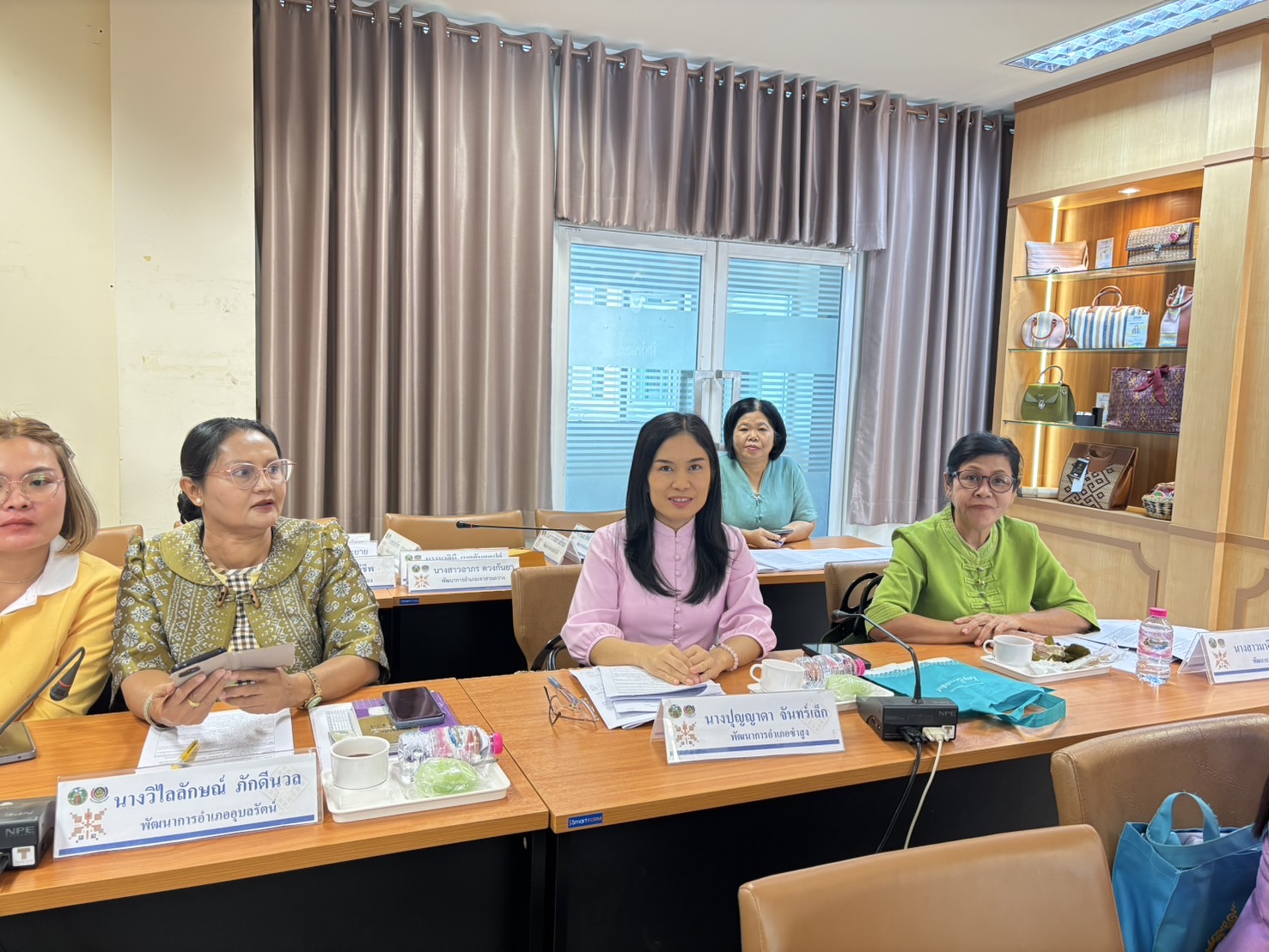 พช.ขอนแก่น : ร่วมประชุมการดำเนินงานโครงการส่งเสริมการพัฒนาชุมชนธรรมาภิบาลตามแผนบูรณาการต่อต้านการทุจริตและประพฤติมิชอบ ประจำปีงบประมาณ พ.ศ. 2568 ผ่านระบบวีดีทัศน์ทางไกล (Video Conference)