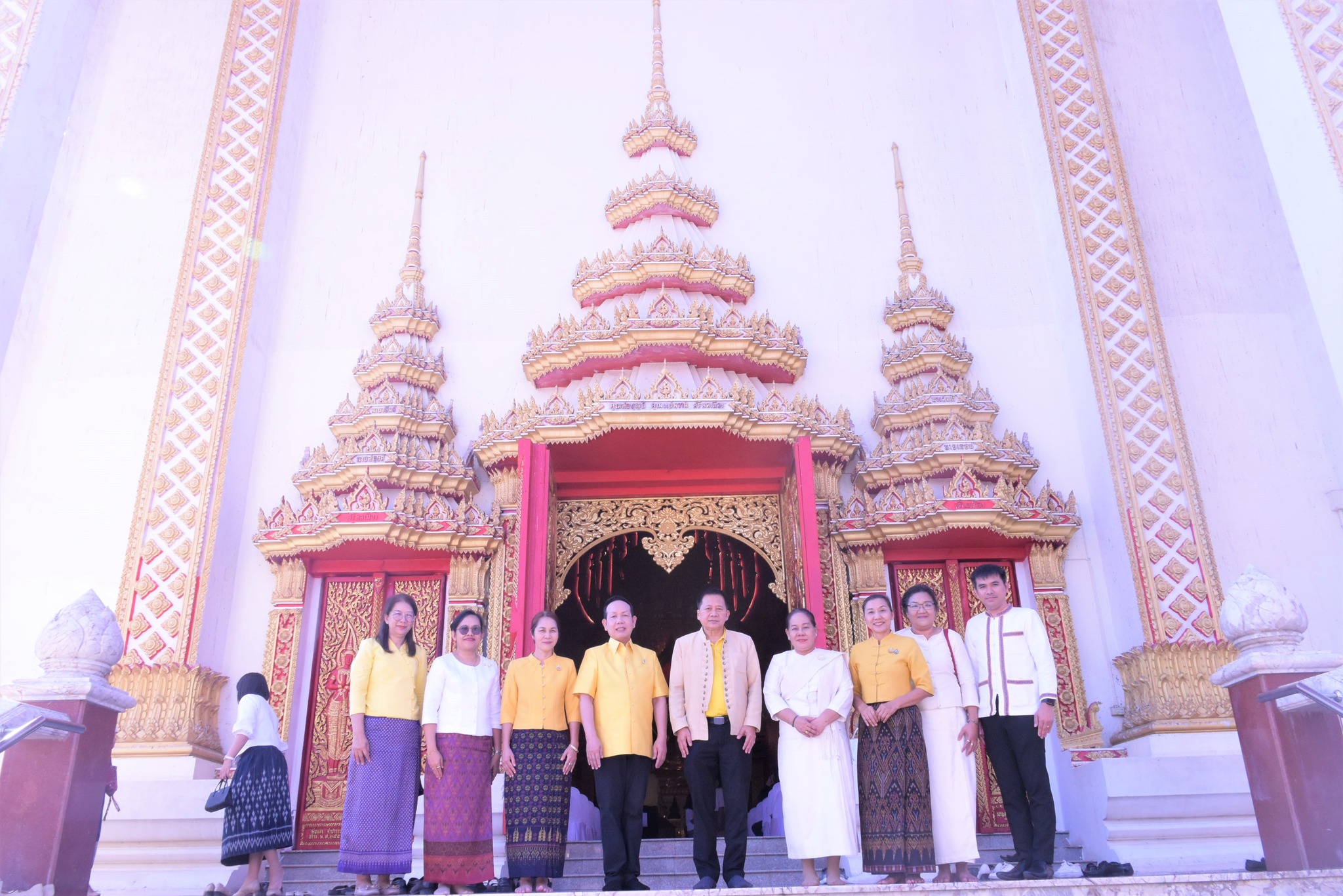จังหวัดขอนแก่น : ถวายพระราชกุศลแด่ พระบาทสมเด็จพระบรมชนกาธิเบศร มหาภูมิพลอดุลยเดชมหาราช บรมนาถบพิตร เนื่องในโอกาสวันคล้ายวันพระบรมราชสมภพ วันชาติ และวันพ่อแห่งชาติ ผ่านระบบออนไลน์