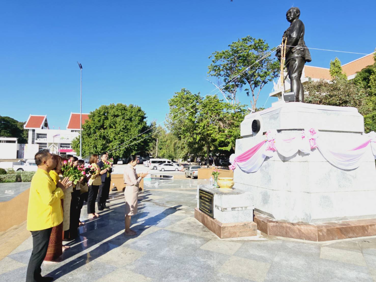 พช.ขอนแก่น : พัฒนาการจังหวัดขอนแก่น คนที่ 23 (นางจิรภา เชื้อดวงผุย) เข้ารายงานตัว ในโอกาสได้รับการแต่งตั้งตามคำสั่งกระทรวงมหาดไทยที่ 3785/2567 ลงวันที่ 4 ธันวาคม 2567
