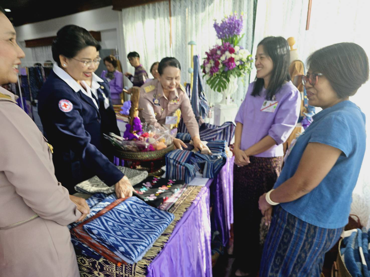 พช.ขอนแก่น : ร่วมรับเสด็จสมเด็จพระกนิษฐาธิราชเจ้า กรมสมเด็จพระเทพรัตนราชสุดาฯ สยามบรมราชกุมารี ที่ทรงเสด็จฯ มาปฏิบัติพระราชกรณียกิจ ในพื้นที่จังหวัดขอนแก่น วันที่ 18 ธันวาคม 2567 ณ เรือนพานคำ เขื่อนอุบลรัตน์ อำเภออุบลรัตน์ จังหวัดขอนแก่น