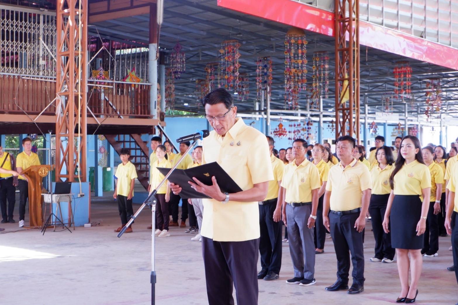 พช.ขอนแก่น : เข้าร่วมกิจกรรม “รวมพลังสร้างสัปปายะสู่วัดด้วยวิถี 5ส (Big Cleaning Day) พร้อมด้วยพิธีเจริญพระพุทธมนต์และเจริญจิตตภาวนา เพื่อถวายเป็นพระราชกุศล เนื่องในโอกาสวันเฉลิมพระชนมพรรษาของพระบาทสมเด็จพระเจ้าอยู่หัว และพระบรมวงศานุวงศ์ ประจำปี พ.ศ. 2567”