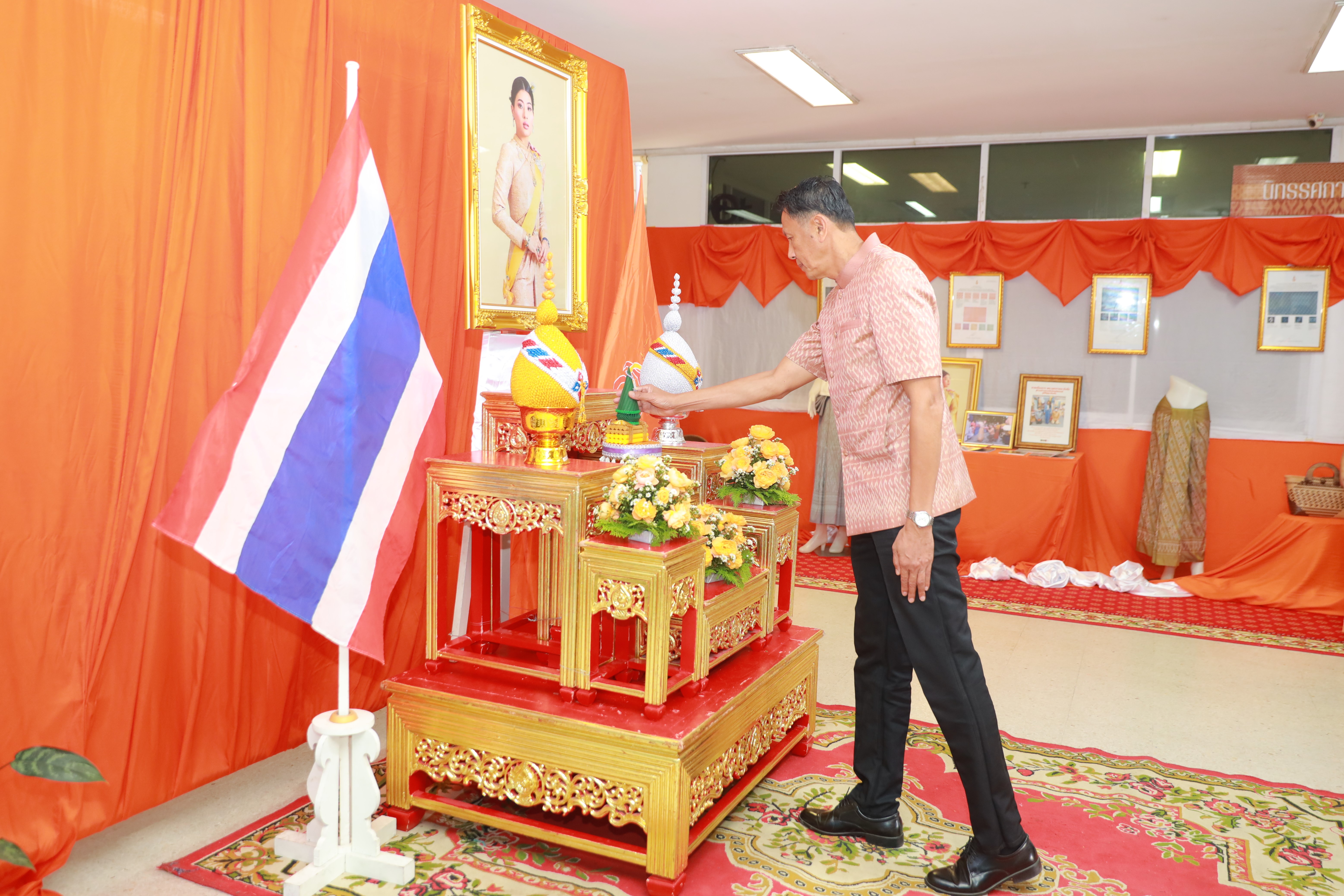 จังหวัดขอนแก่น : จัดกิจกรรมเฉลิมพระเกียรติ เนื่องในโอกาสคล้ายวันประสูติ สมเด็จพระเจ้าลูกเธอ เจ้าฟ้าสิริวัณณวรี นารีรัตนราชกัญญา 8 มกราคม 2568 วันที่ 8 มกราคม 2568 เวลา 10.30 น. ณ ห้องโถงกลาง ศาลากลางจังหวัด ชั้น 1 (หลังเก่า)
