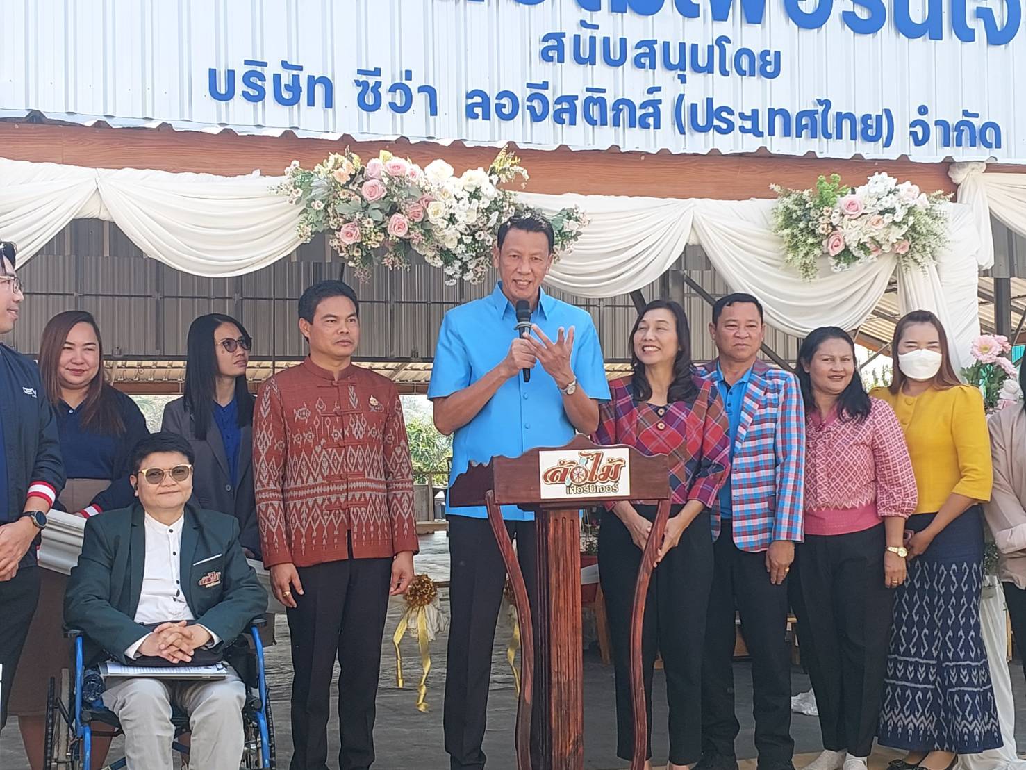 พช.ขอนแก่น : ร่วมเป็นเกียรติเปิดอาคารล้อไม้เฟอร์นิเจอร์