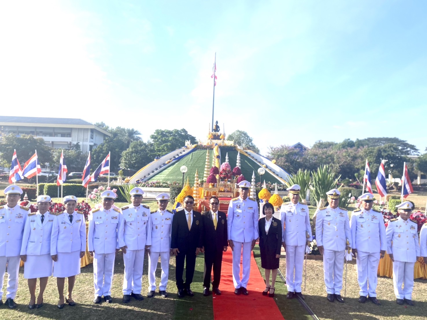 พช.ขอนแก่น : ร่วมงานรัฐพิธี “วันพ่อขุนรามคำแหงมหาราช” พุทธศักราช 2568