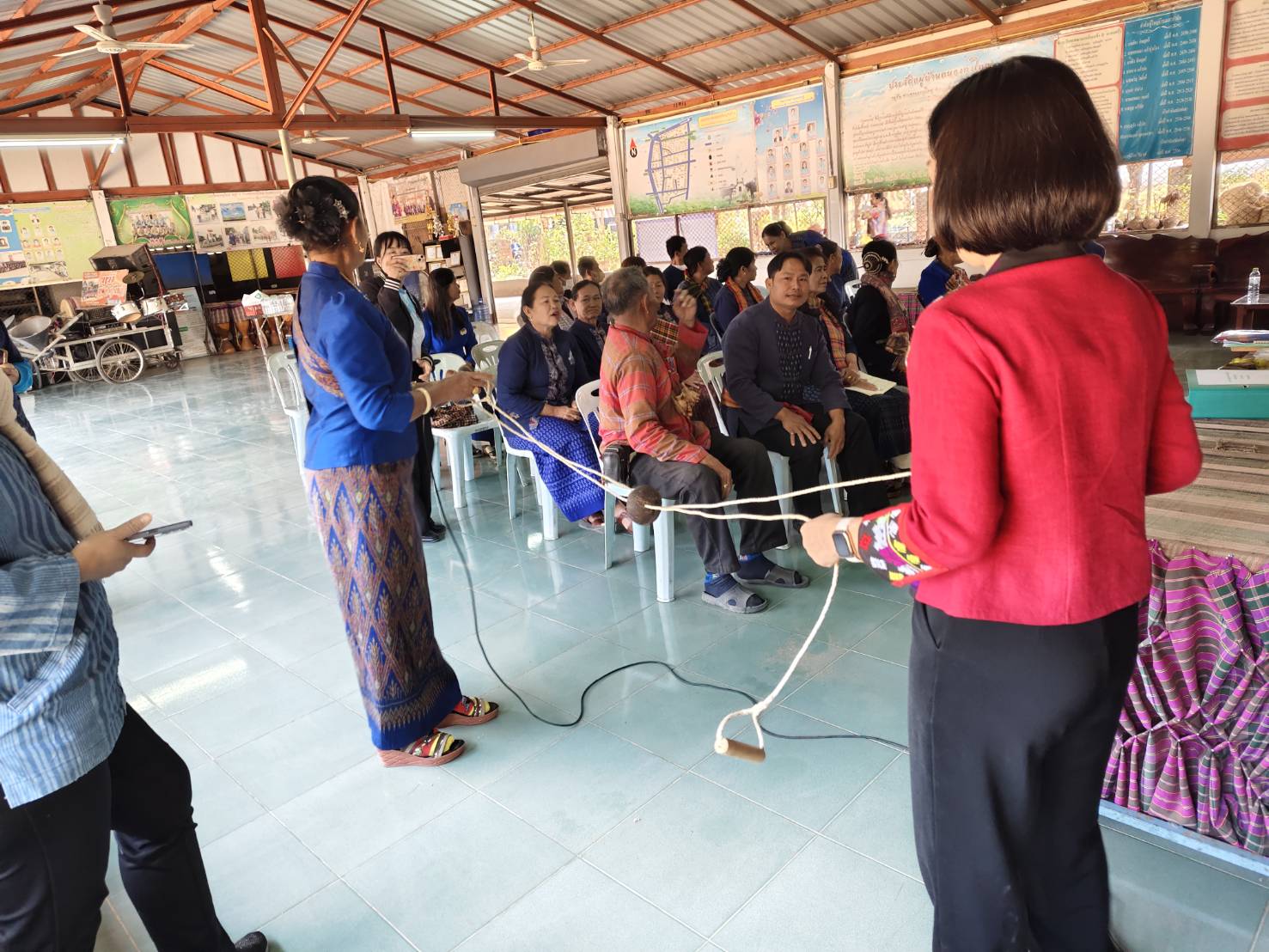 พช.ขอนแก่น : ร่วมดำเนินกิจกรรมส่งเสริมเชิงวิชาการผู้ขับเคลื่อนงานศูนย์จัดการกองทุนชุมชน ณ บ้านหนองกุงใหญ่ ตำบลหนองกุงใหญ่ และ บ้านคำมือ อำเภอกระนวน จังหวัดขอนแก่น