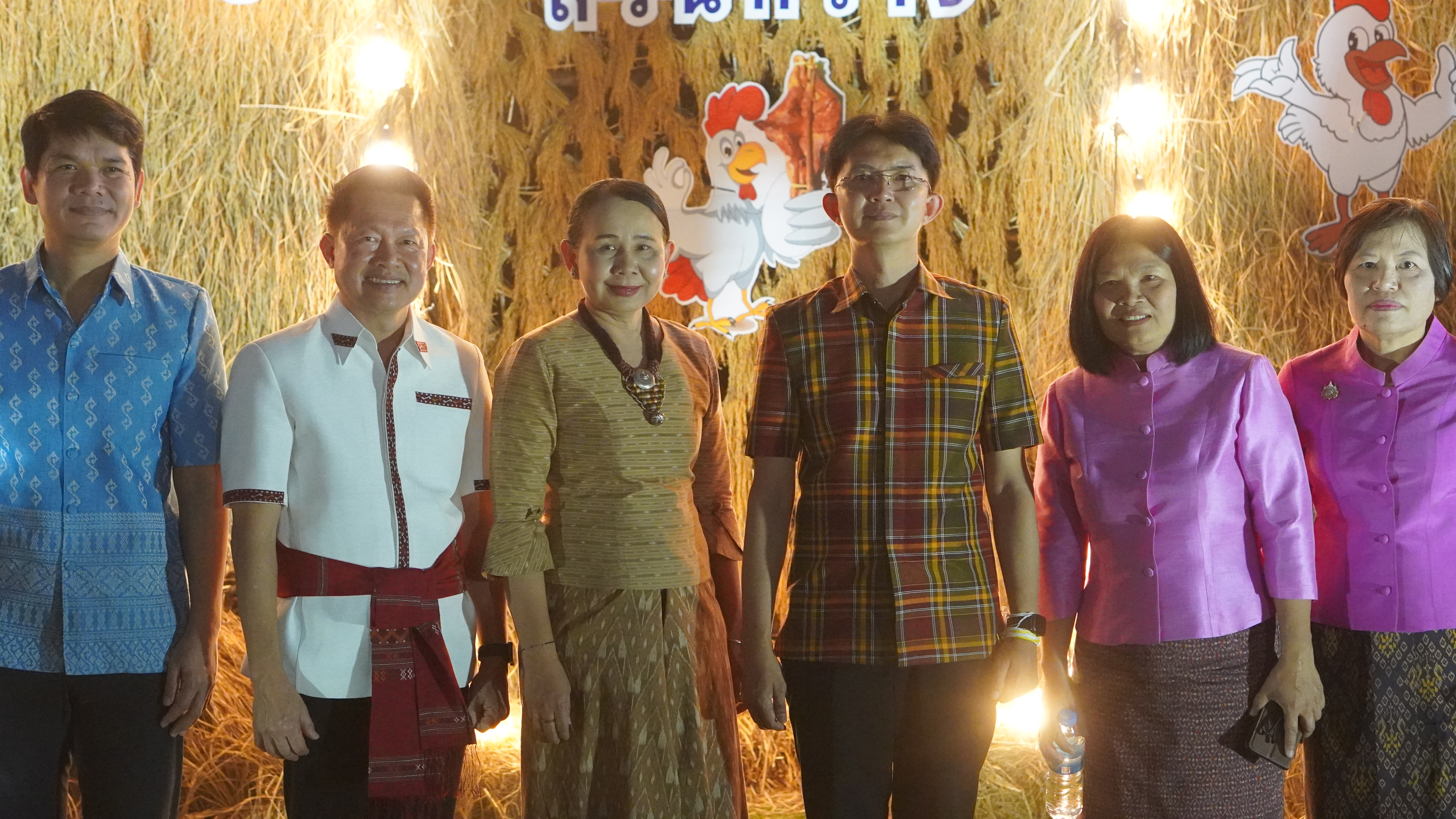 พช.ขอนแก่น : ร่วมพิธีเปิดงานเทศกาลไก่ย่างเขาสวนกวาง และประเพณีบุญกุ้มข้าวใหญ่ ประจำปี 2568