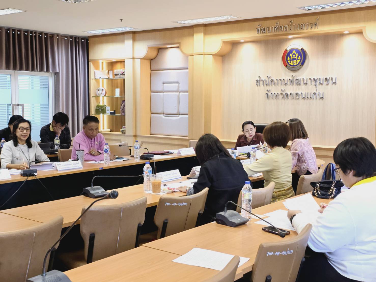 พช.ขอนแก่น : ประชุมยกร่างข้อตกลงการปฏิบัติราชการและการประเมินผลการปฏิบัติราชการของข้าราชการสังกัดสำนักงานพัฒนาชุมชนจังหวัดขอนแก่น