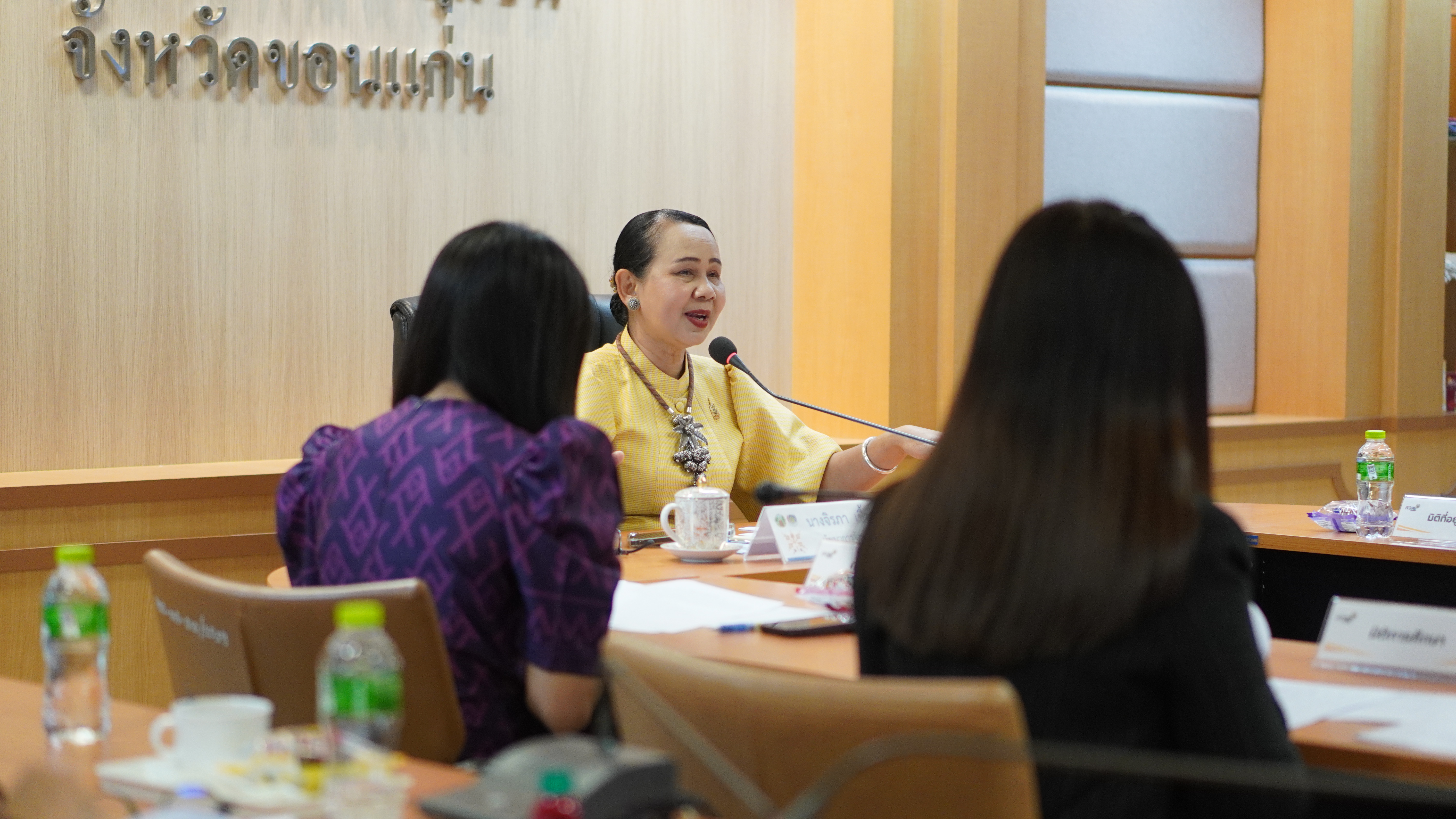 พช.ขอนแก่น : ประชุมคณะทำงานขับเคลื่อนการดำเนินงานขจัดความยากจนและพัฒนาคนทุกช่วงวัยอย่างยั่งยืนตามหลักปรัชญาของเศรษฐกิจพอเพียง ตามภารกิจ 5 มิติ ระดับจังหวัด