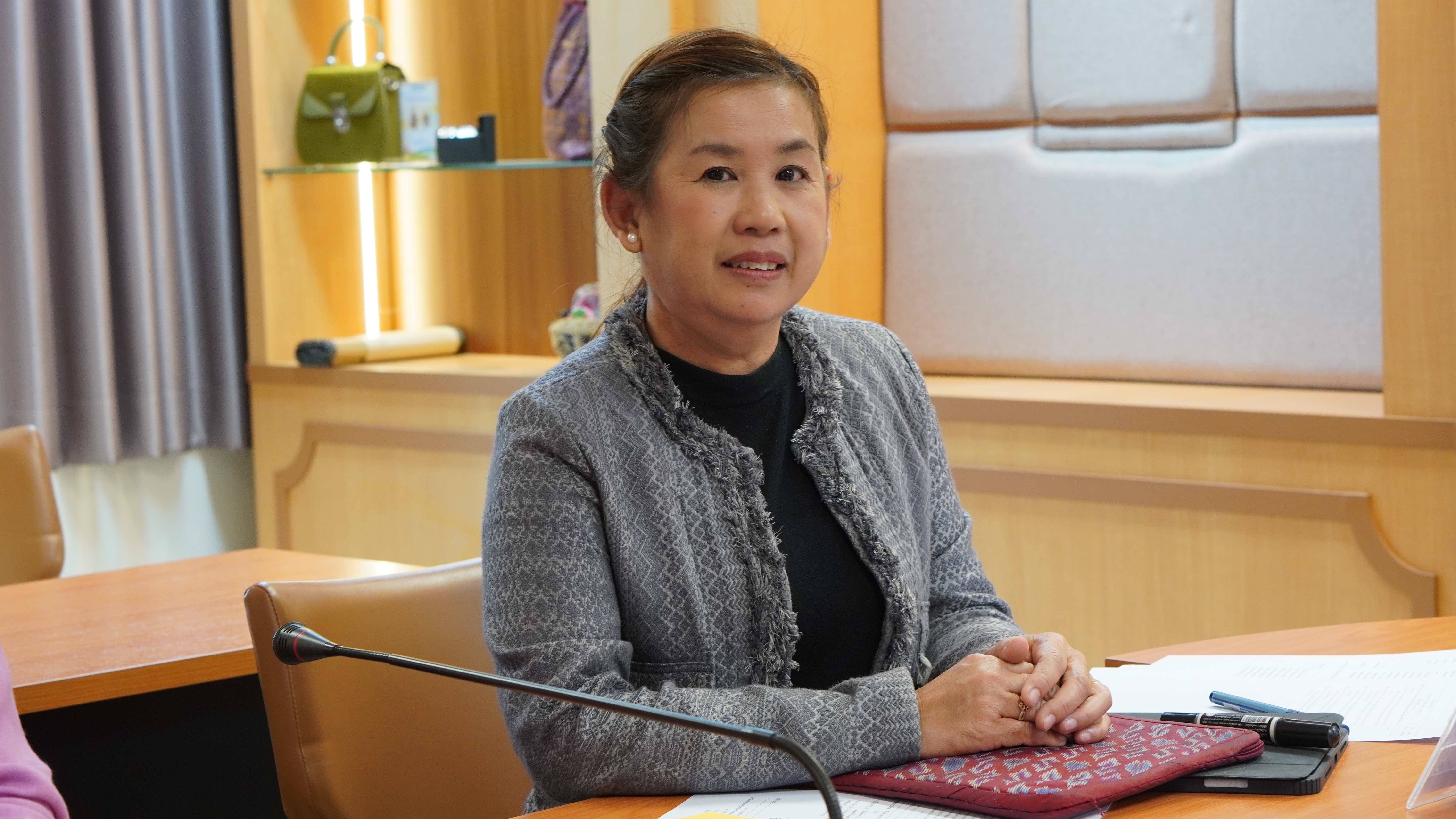 พช.ขอนแก่น : ประชุมยกร่างข้อตกลงการปฏิบัติราชการและการประเมินผลการปฏิบัติราชการของข้าราชการสังกัดสำนักงานพัฒนาชุมชนจังหวัดขอนแก่น