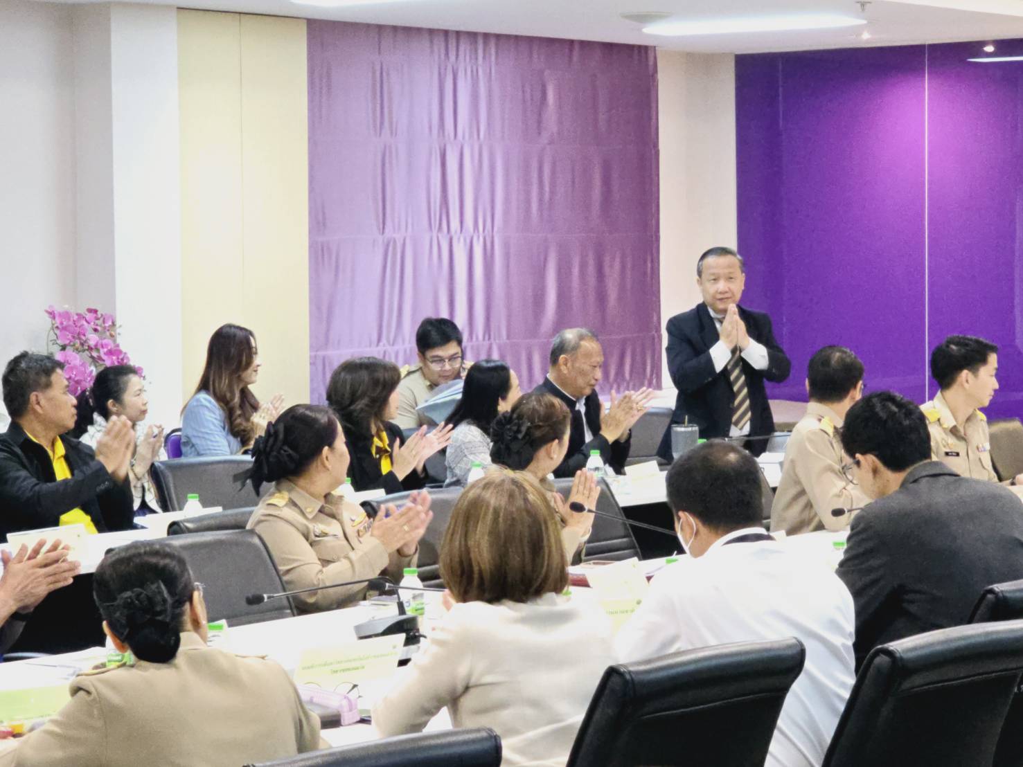 พช.ขอนแก่น : เข้าร่วมการประชุมเพื่อเตรียมการต้อนรับเจ้าครองนครหลวงเวียงจันทน์ และคณะ