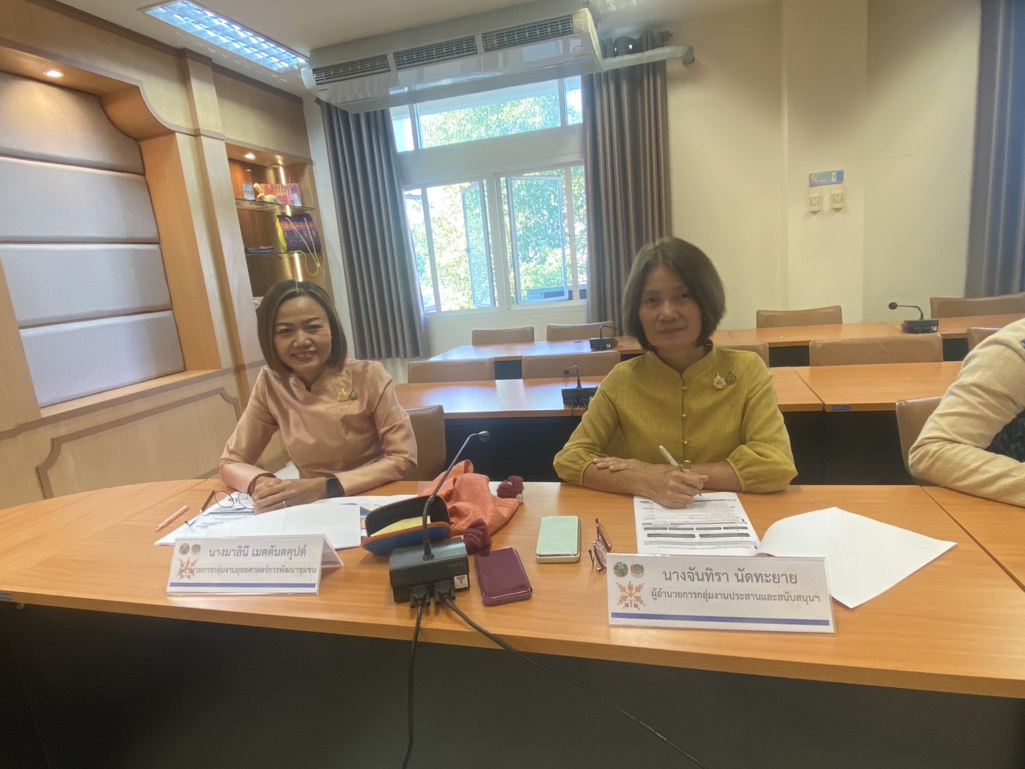 พช.ขอนแก่น : ร่วมประชุมเชิงปฏิบัติการการดำเนินงานตามมาตรการปรับปรุงประสิทธิภาพในการปฏิบัติราชการและตัวชี้วัดการประเมินผลการปฏิบัติราชการ กรมการพัฒนาชุมชน ประจำปีงบประมาณ พ.ศ.2568 (ผ่านระบบวีดีทัศน์ทางไกล)