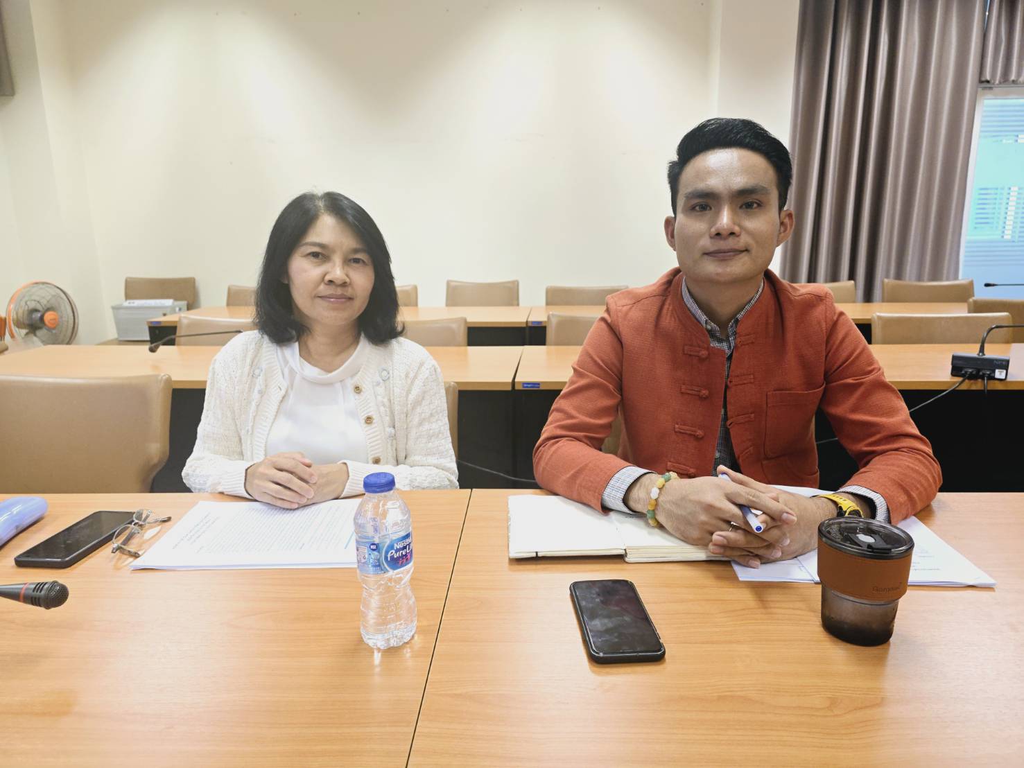 พช.ขอนแก่น : ร่วมประชุมการชี้แจงแนวทางการดำเนินงานโครงการพัฒนาชุมชนใสสะอาด ประจำปีงบประมาณ พ.ศ. 2568 ผ่านระบบวีดีทัศน์ทางไกล (Video Conference)