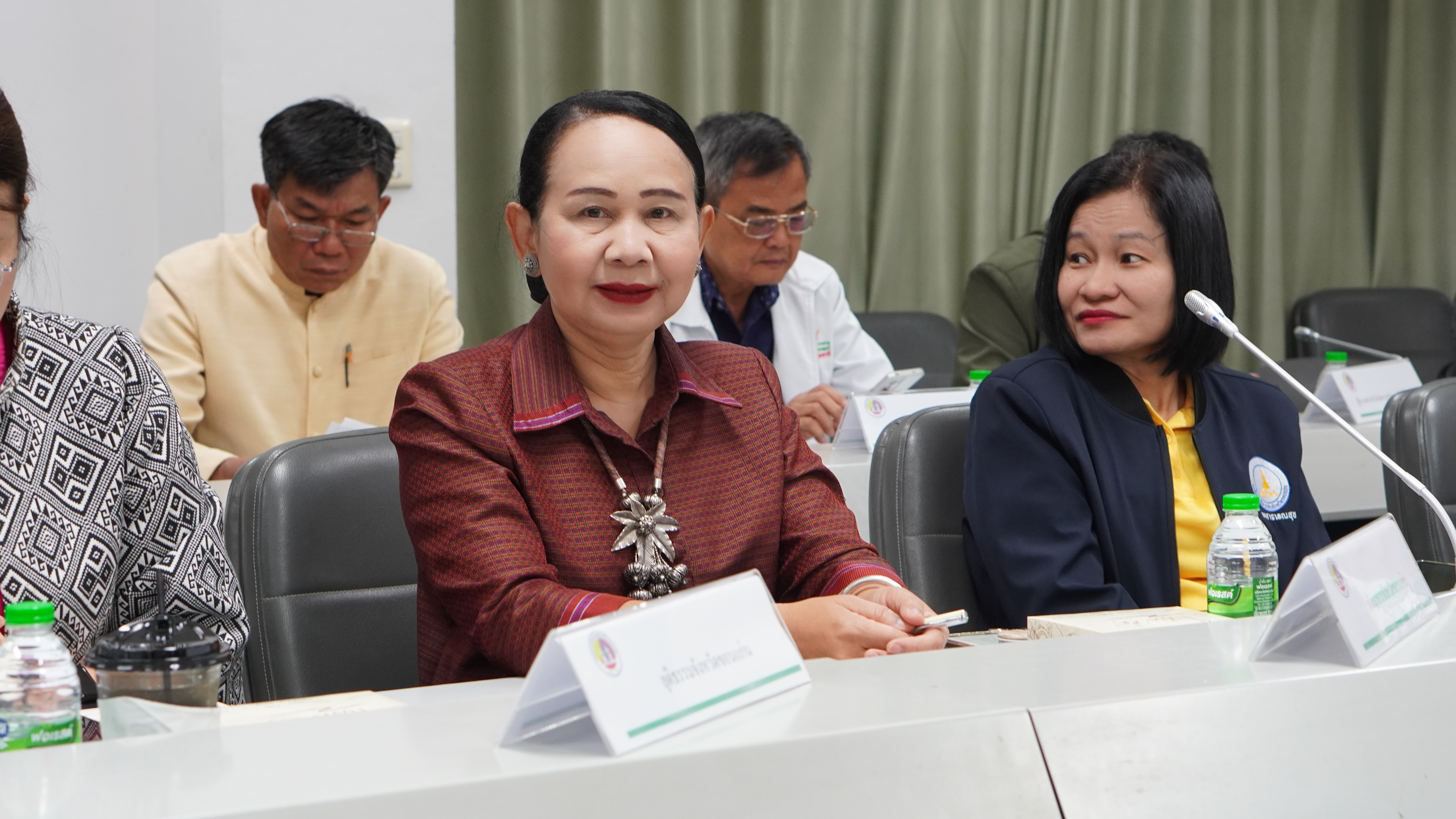 พช.ขอนแก่น : ร่วมประชุมชี้แจงการขับเคลื่อนโครงการกำกับ ติดตาม และประเมินผล โดย กอ.รมน. ภายโต้งานบริหารบัญชีลงทะเบียนจัดการขับเคลื่อนแผนงานตำบล มั่นคง มั่งคั่ง ยั่งยืน ประจำปีงบประมาณ 2568