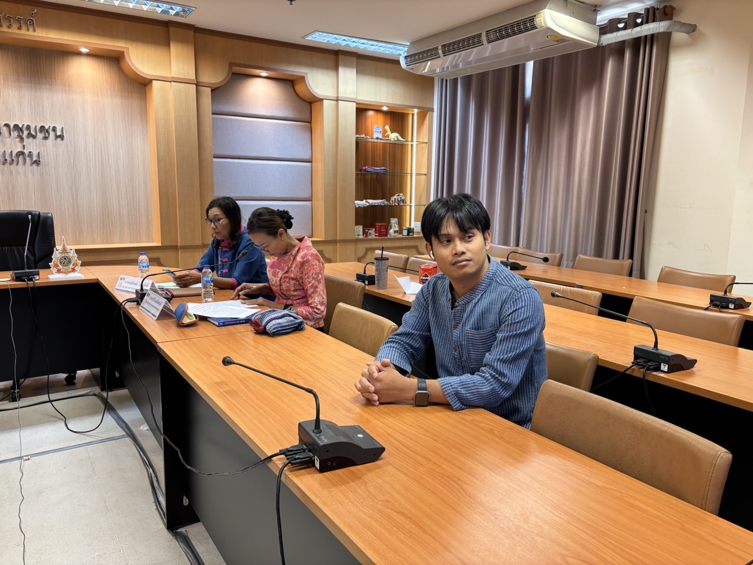 พช.ขอนแก่น : ร่วมประชุมการชี้แจงแนวทางการดำเนินงานโครงการพัฒนาชุมชนใสสะอาด ประจำปีงบประมาณ พ.ศ. 2568 ผ่านระบบวีดีทัศน์ทางไกล (Video Conference)