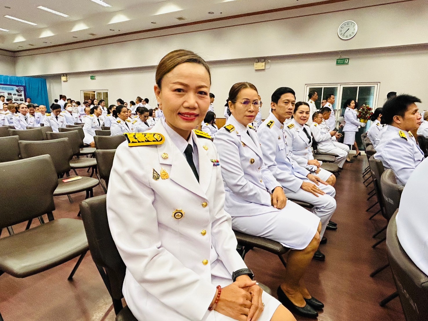 จังหวัดขอนแก่น : จัดพิธีวางพานพุ่มดอกไม้ ถวายราชสักการะ ถวายราชสดุดี สมเด็จพระนเรศวรมหาราชเนื่องในวันยุทธหัตถี