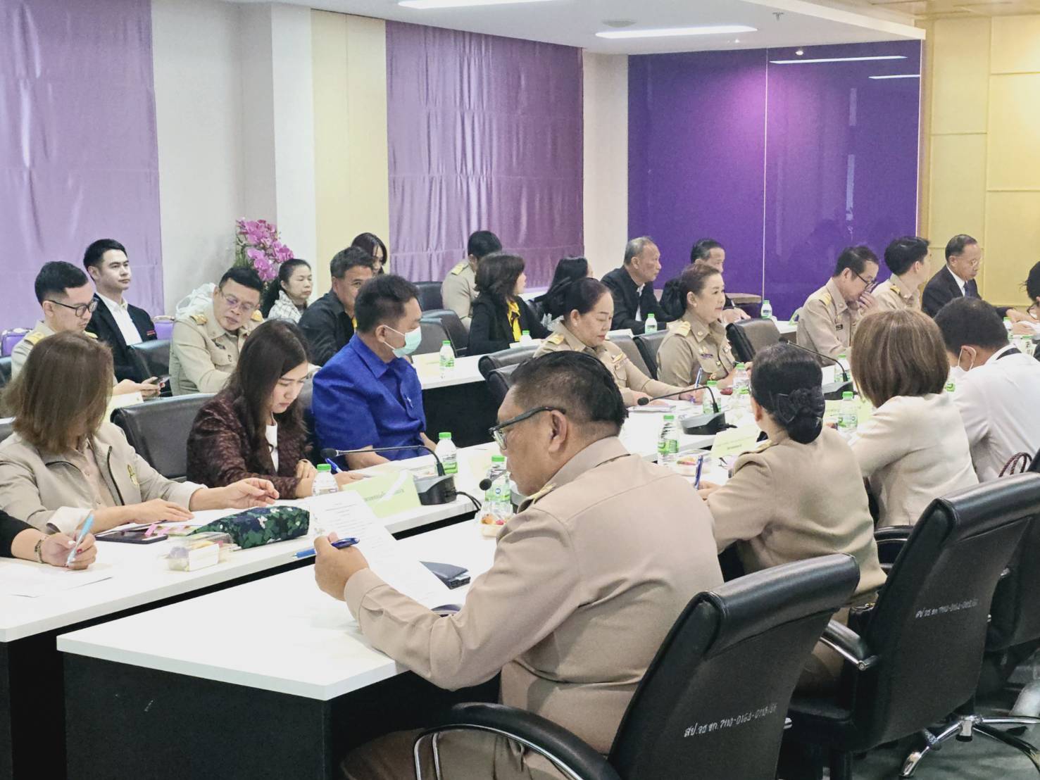 พช.ขอนแก่น : เข้าร่วมการประชุมเพื่อเตรียมการต้อนรับเจ้าครองนครหลวงเวียงจันทน์ และคณะ
