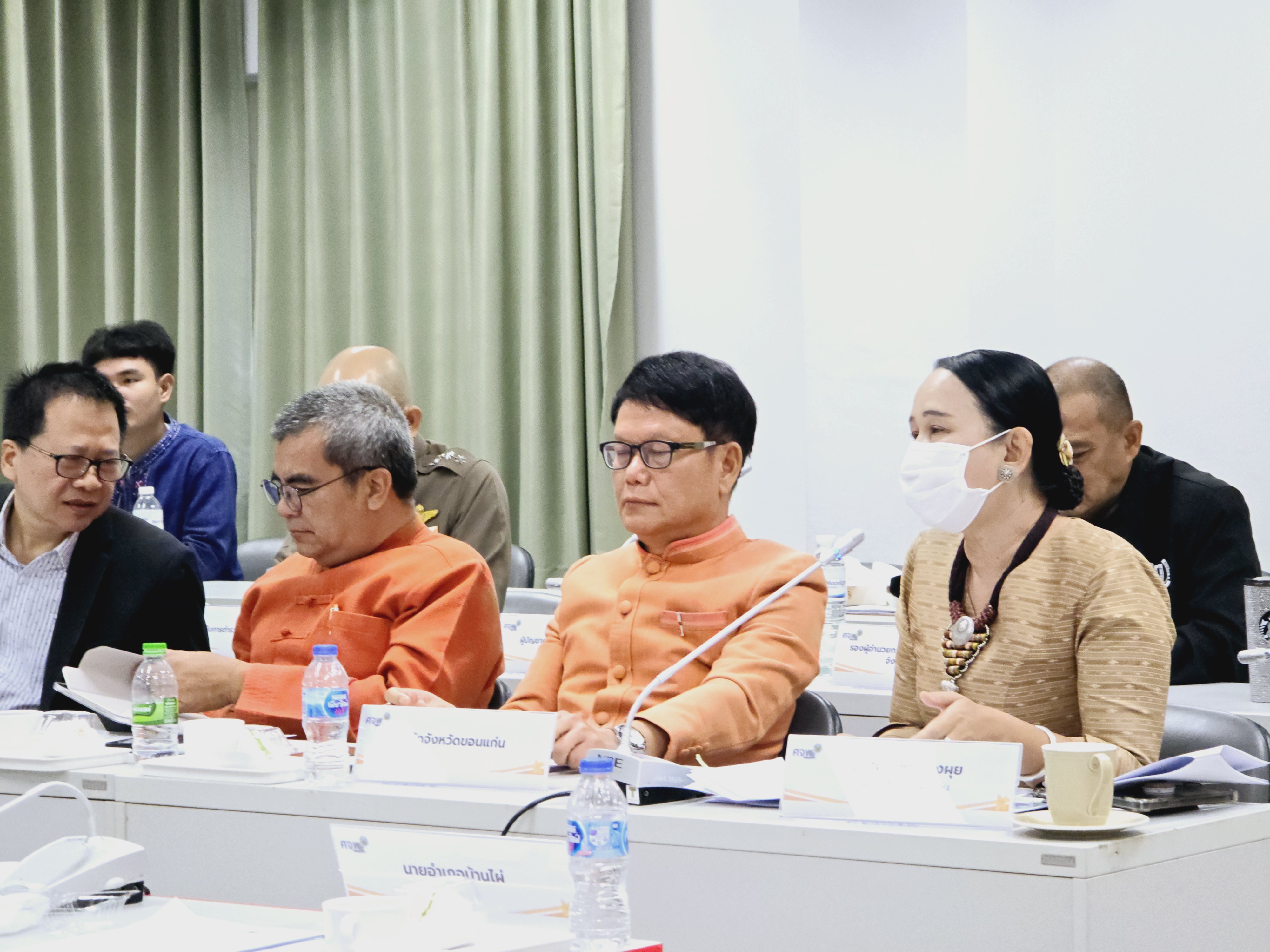 จังหวัดขอนแก่น : ประชุมคณะกรรมการบริหารศูนย์อำนวยการขจัดความยากจนและพัฒนาคนทุกช่วงวัยอย่างยั่งยืนตามหลักปรัชญาของเศรษฐกิจพอเพียง จังหวัดขอนแก่น (คจพ.จ.ขก) ครั้งที่ 1/2568