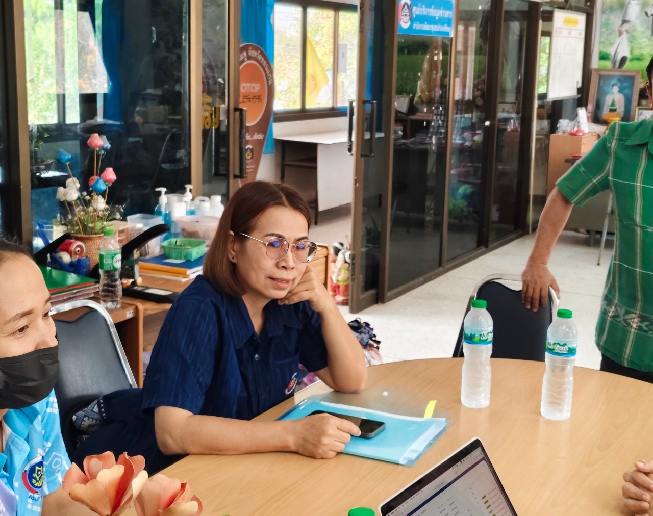 พช.ขอนแก่น : ลงพื้นที่ ติดตาม และสนับสนุนการบริหารการจัดเก็บข้อมูลความจำเป็นพื้นฐาน (จปฐ.) ในระดับพื้นที่