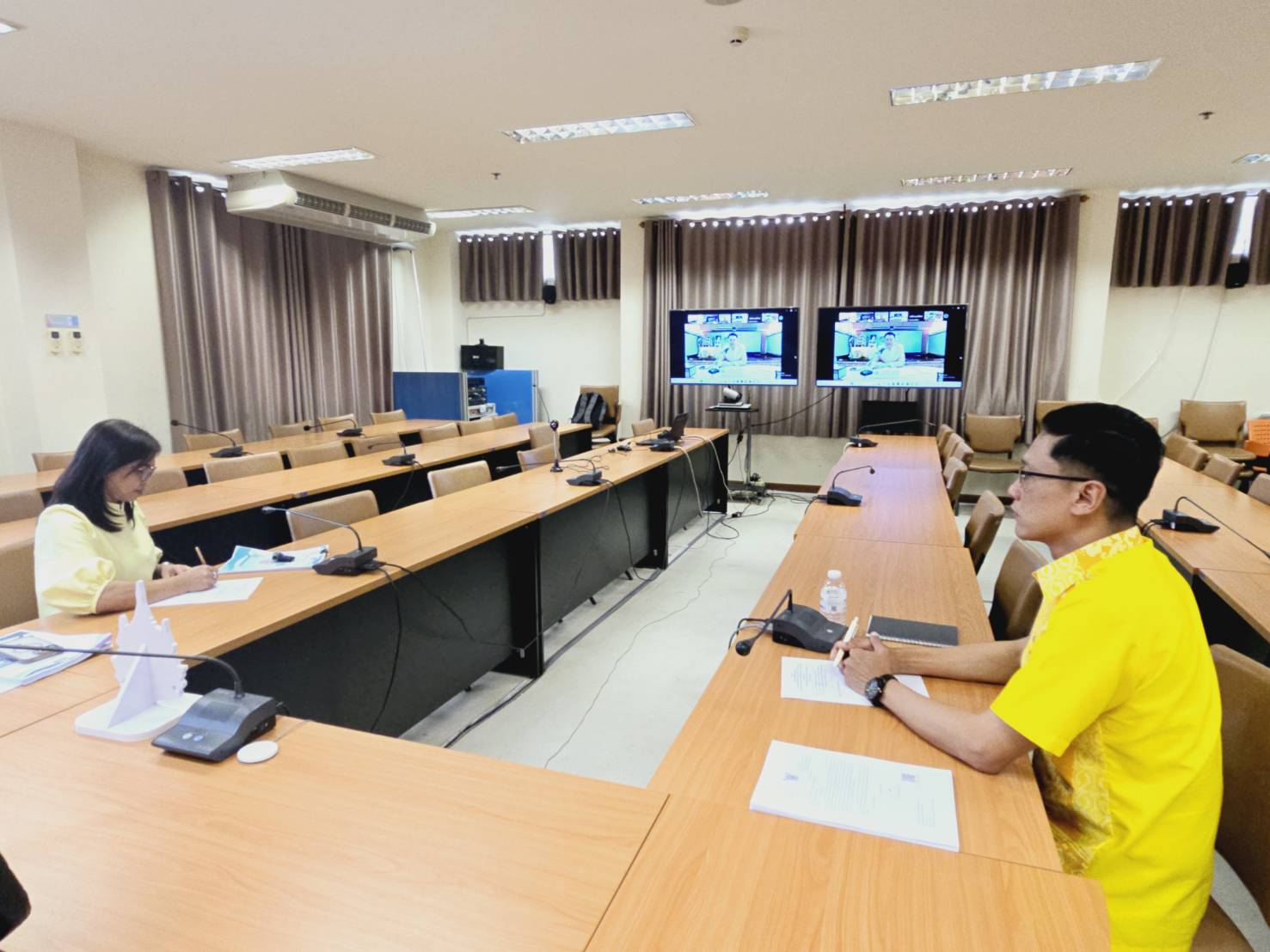 พช.ขอนแก่น : ร่วมประชุมเตรียมความพร้อมเข้ารับเสด็จ สมเด็จพระเจ้าลูกเธอ เจ้าฟ้าสิริวัณณวรี นารีรัตนราชกัญญา ในวันที่ 9 กุมภาพันธ์ 2568 ผ่านระบบประชุมออนไลน์ (Zoom Cloud Meeting)