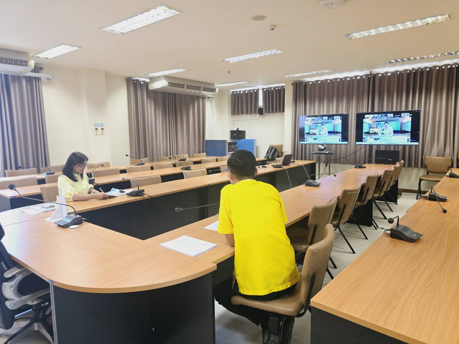 พช.ขอนแก่น : ร่วมประชุมเตรียมความพร้อมเข้ารับเสด็จ สมเด็จพระเจ้าลูกเธอ เจ้าฟ้าสิริวัณณวรี นารีรัตนราชกัญญา ในวันที่ 9 กุมภาพันธ์ 2568 ผ่านระบบประชุมออนไลน์ (Zoom Cloud Meeting)