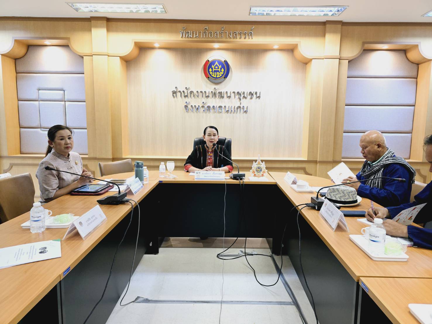 พช.ขอนแก่น : จัดประชุมเชิงปฏิบัติการสนับสนุนการขับเคลื่อนเครือข่ายศูนย์เรียนรู้การพัฒนาคุณภาพชีวิตตามหลักทฤษฎีใหม่ ประยุกต์สู่ “โคก หนอง นา” ระดับจังหวัด