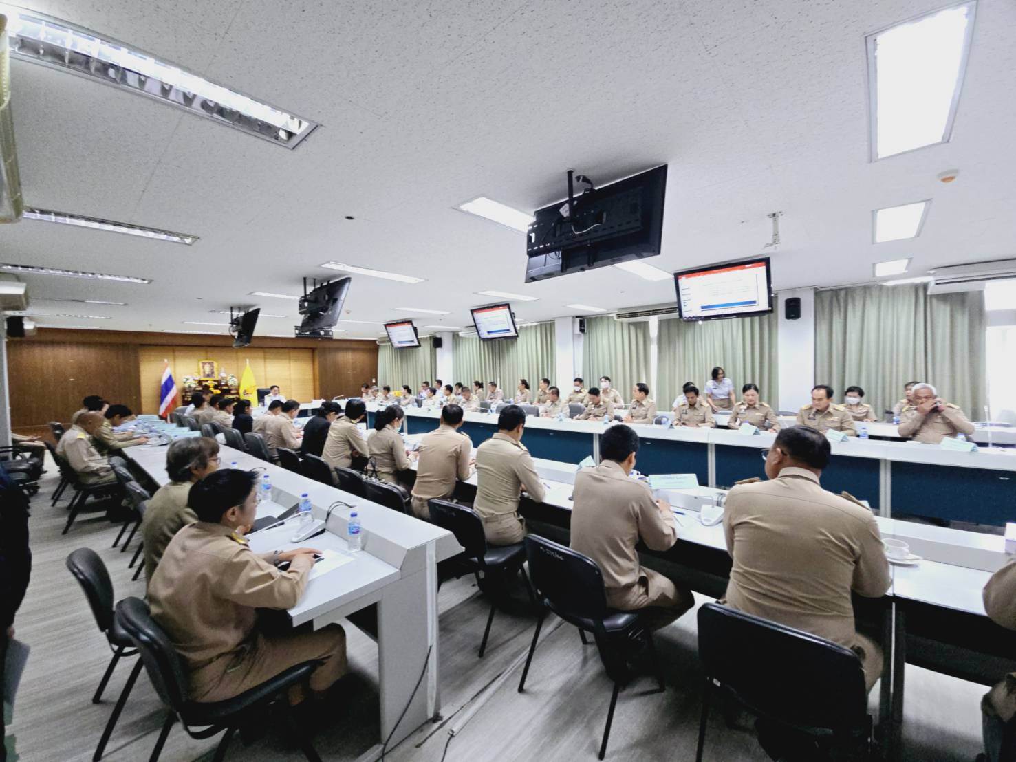 พช.ขอนแก่น : ประชุมนายอำเภอ และหัวหน้าส่วนราชการ สังกัดกระทรวงมหาดไทย จังหวัดขอนแก่น ครั้งที่ 2/2568 ประจำเดือนกุมภาพันธ์ 2568