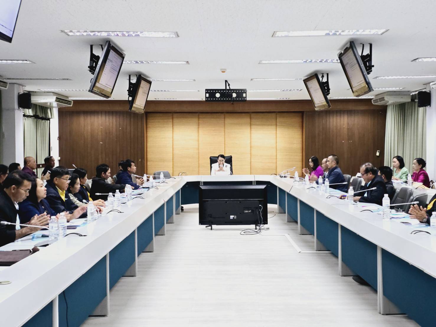 พช.ขอนแก่น : จัดประชุมโครงการพัฒนากลไกการขับเคลื่อนทุนชุมชนขับเคลื่อนเศรษฐกิจฐานราก กิจกรรมย่อย เพิ่มศักยภาพคณะกรรมการงานทุนชุมชนขับเคลื่อนเศรษฐกิจฐานราก และการเข้าถึงแหล่งทุนของประชาชนในชุมชน