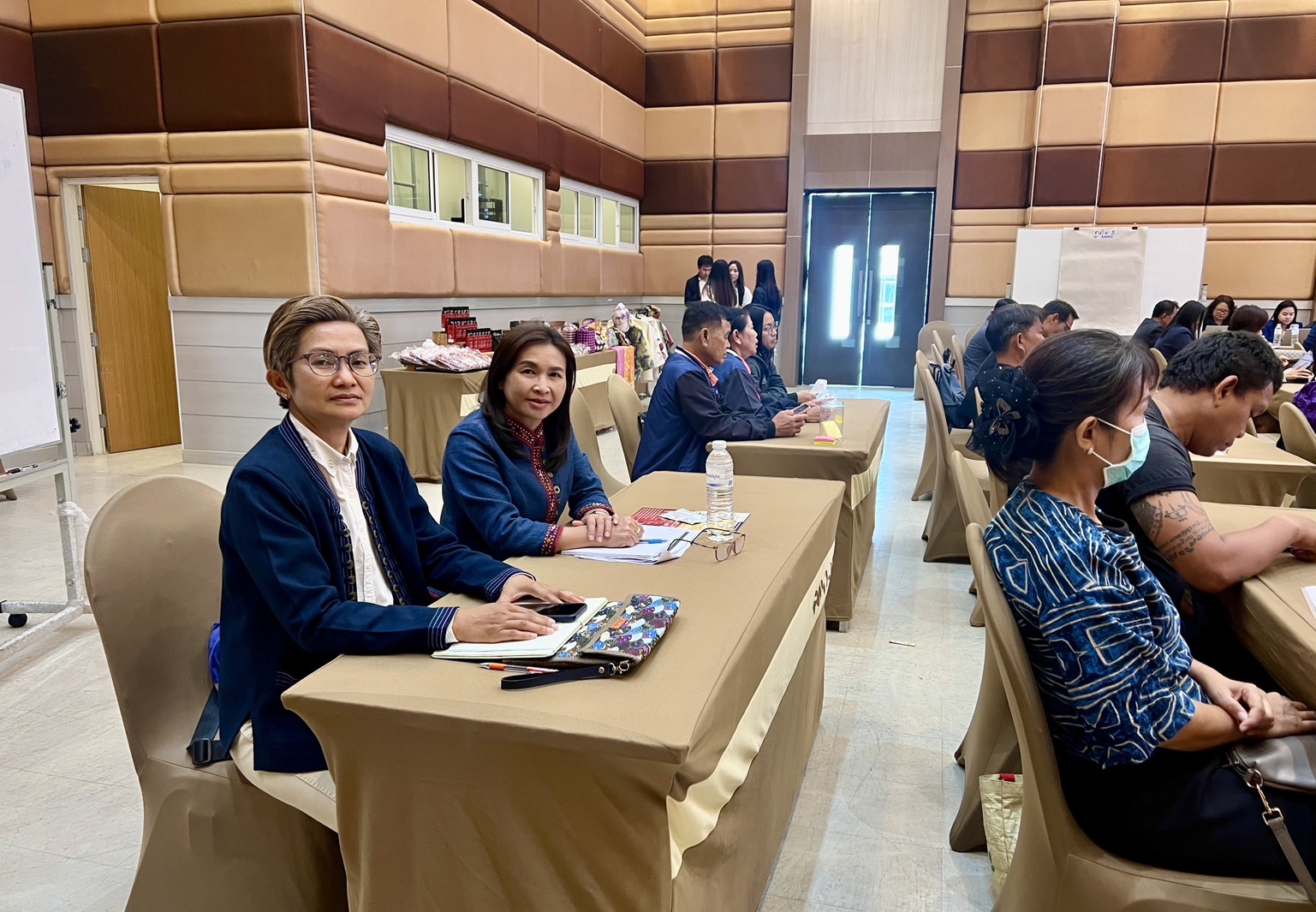 พช.ขอนแก่น : ร่วมประชุมเสริมสร้างสมรรถนะผู้ประกอบการในระเบียงเศรษฐกิจพิเศษ ภาคตะวันออกเฉียงเหนือ